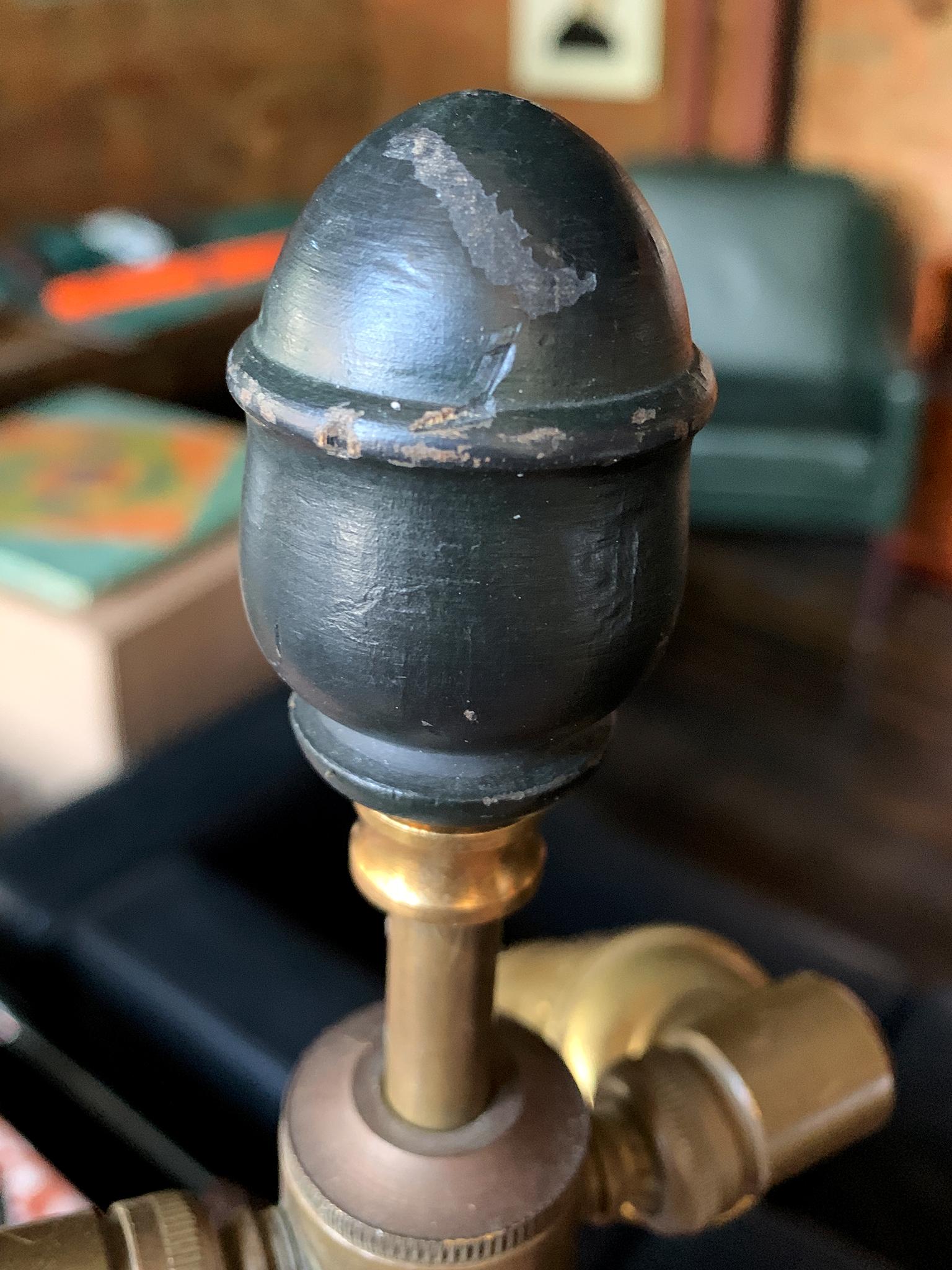 Pair of 20th Century Art Nouveau Style Bronze Table Lamps 6