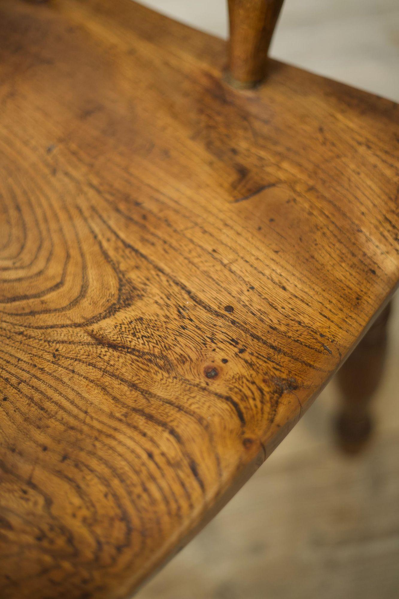 Pair of 20th Century Ash and Elm Smokers Chairs 6