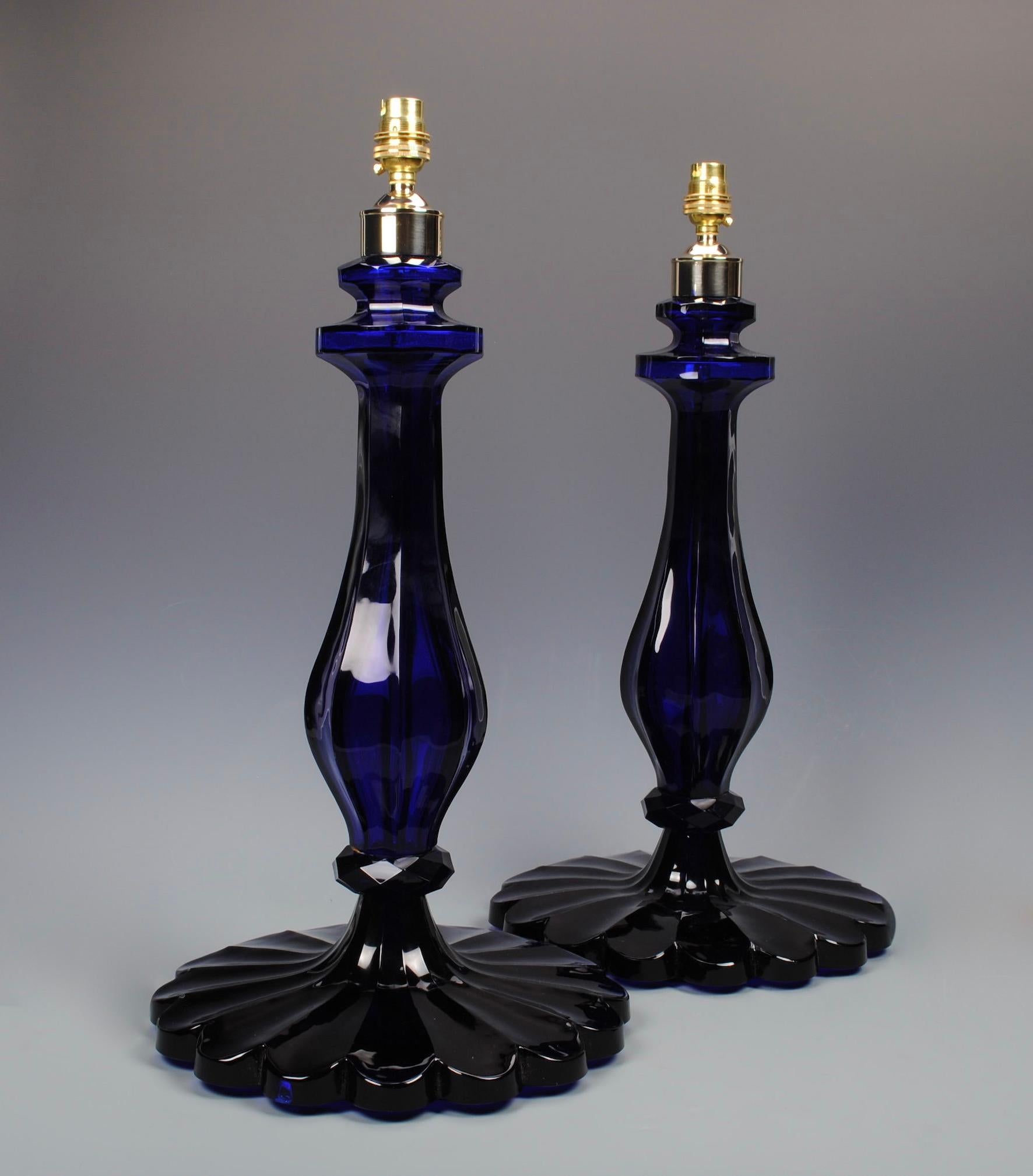 Indian Pair of 20th Century Blue Glass Table Lamps For Sale