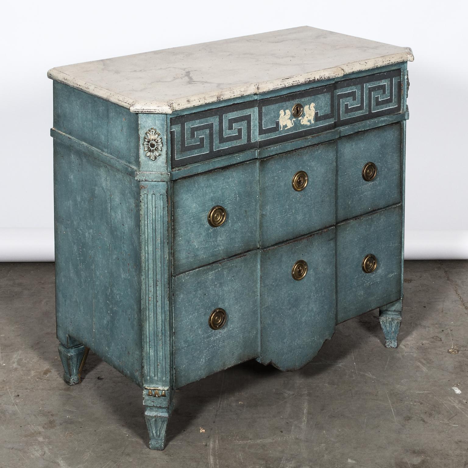 Pair of 20th Century Blue Painted Gustavian Commodes For Sale 3
