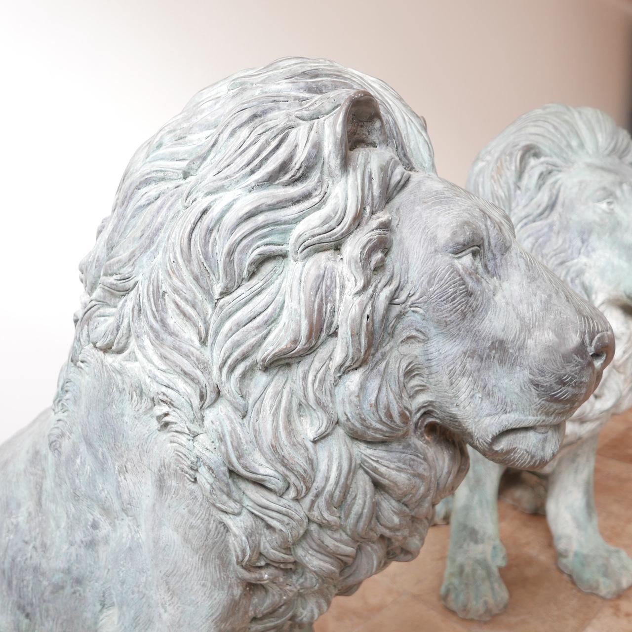 Pair of 20th Century Bronze Italian Lions 6