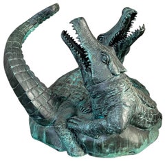 Paire de bases de table en bronze du 20ème siècle en alligator combattant