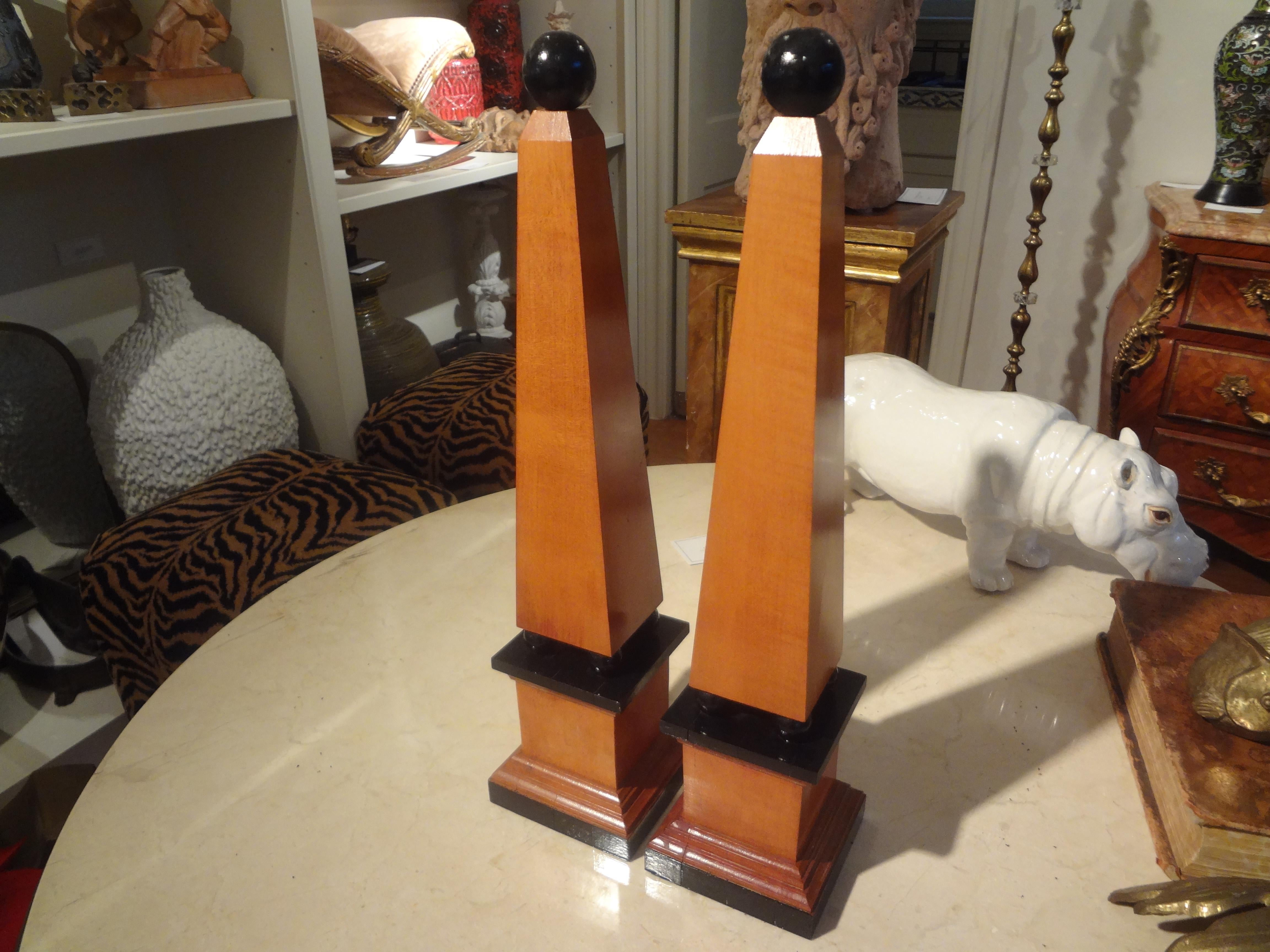 Pair of 20th Century Carved Wood Obelisks In Good Condition For Sale In Houston, TX