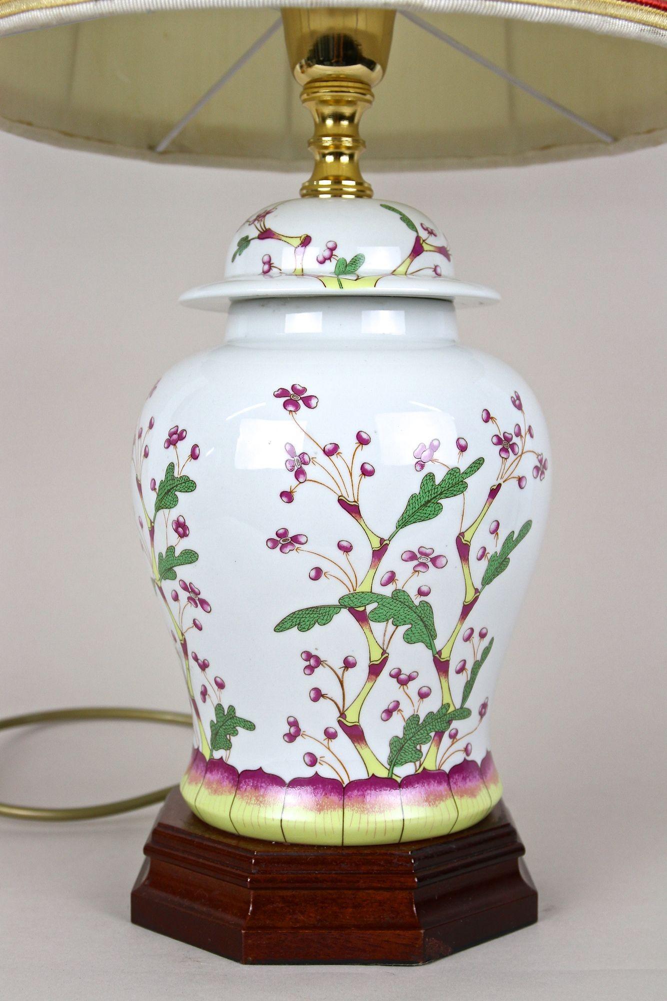 Pair Of 20th Century Ceramic Table Lamps With Lampshades, Italy ca. 1970s For Sale 6