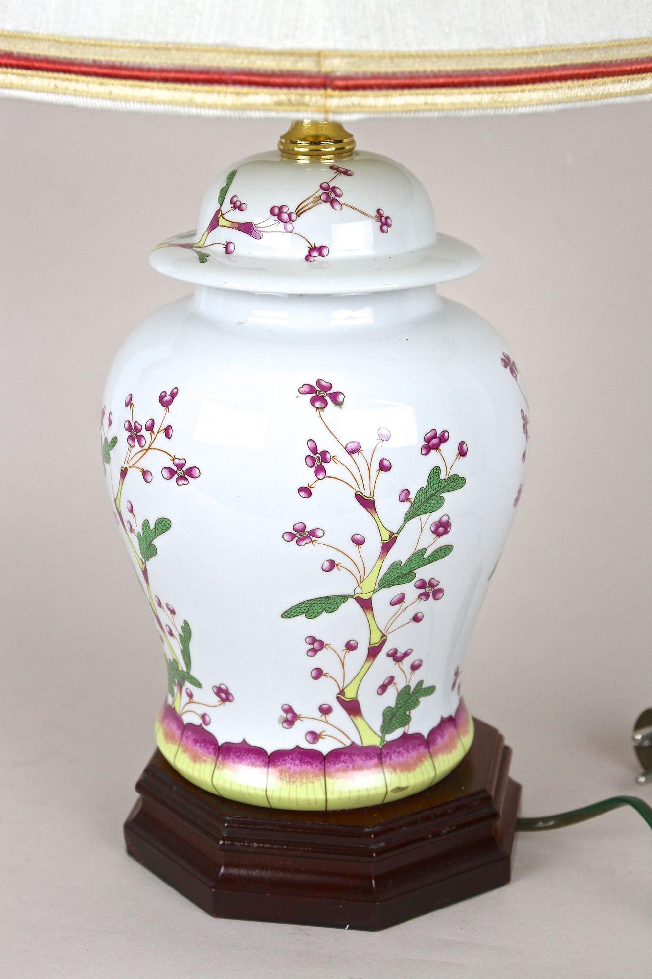 Pair Of 20th Century Ceramic Table Lamps With Lampshades, Italy ca. 1970s For Sale 8