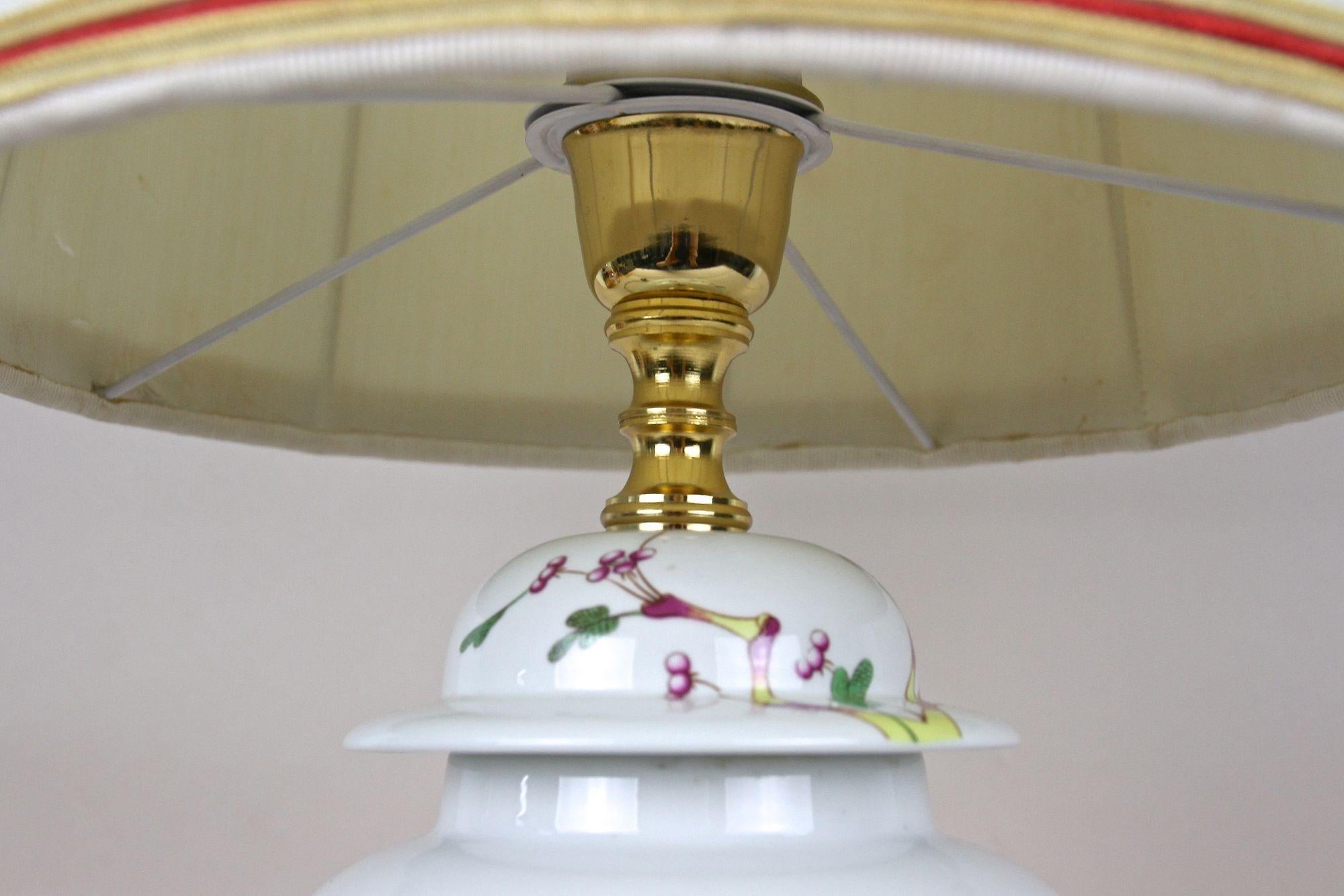 Pair Of 20th Century Ceramic Table Lamps With Lampshades, Italy ca. 1970s For Sale 13