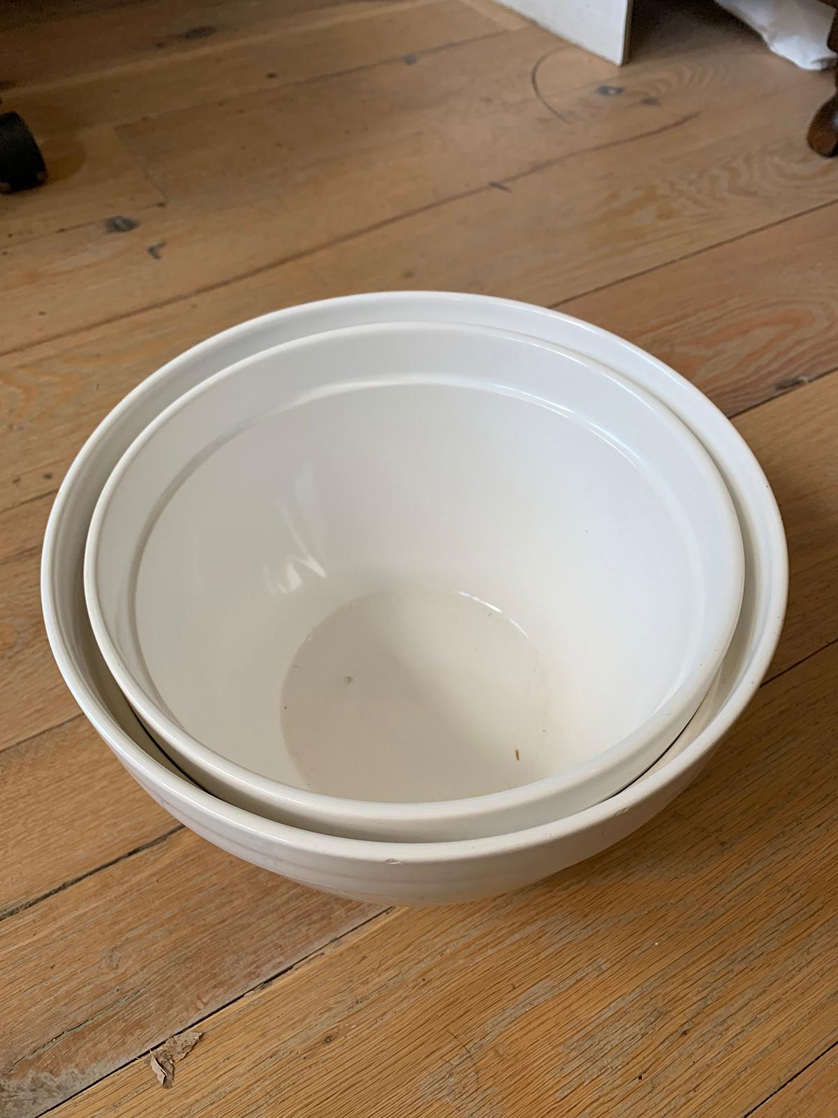 Pair of 20th Century Ceramic White Bowls For Sale 10