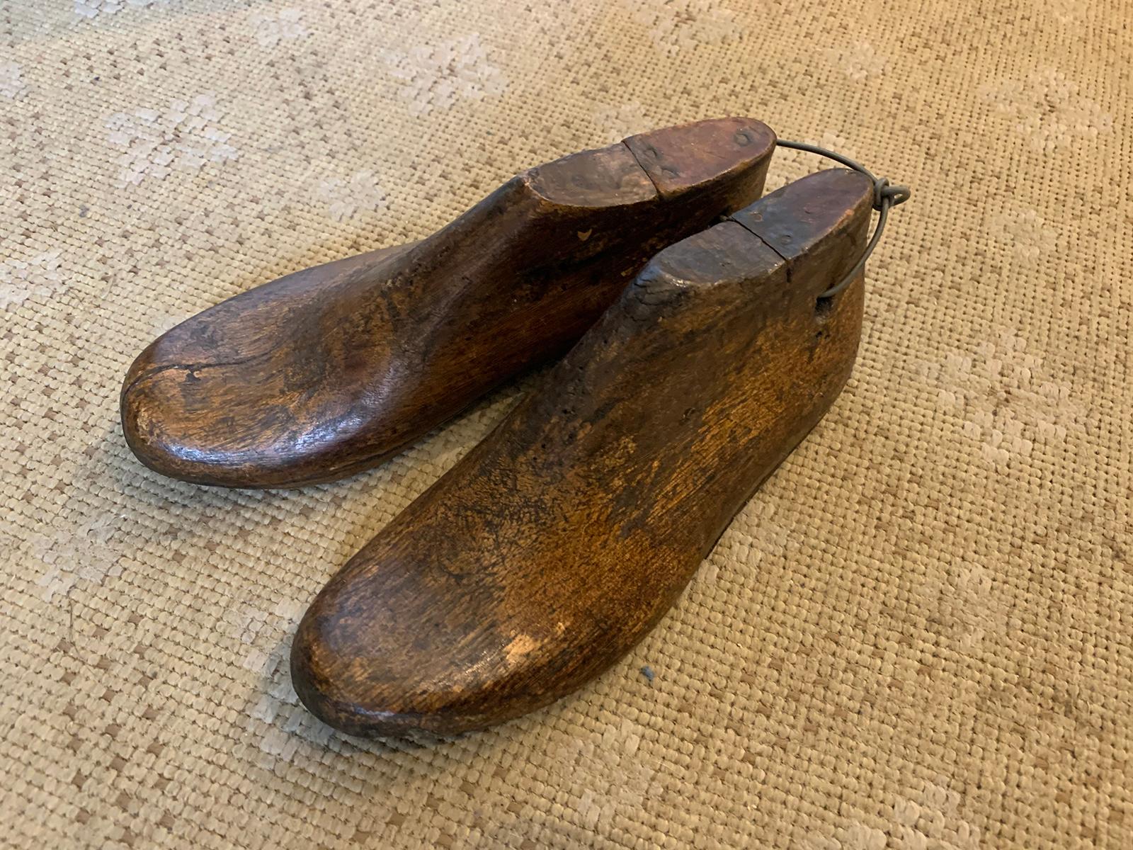 Pair of 20th Century Children's Wooden Shoe Molds For Sale 1
