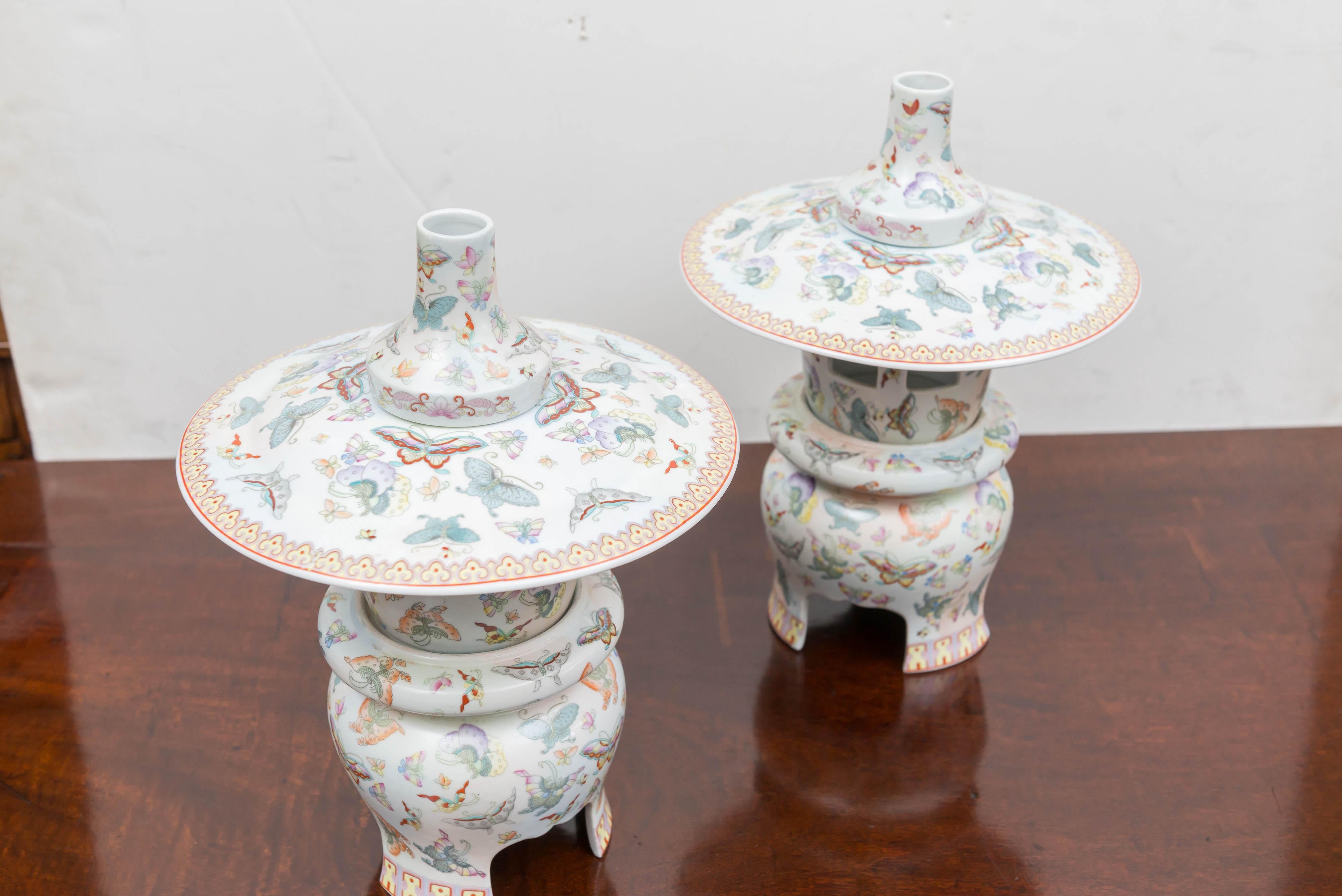 A 20th Century Chinese Porcelain Table Lantern (SINGLE ITEM) For Sale 2