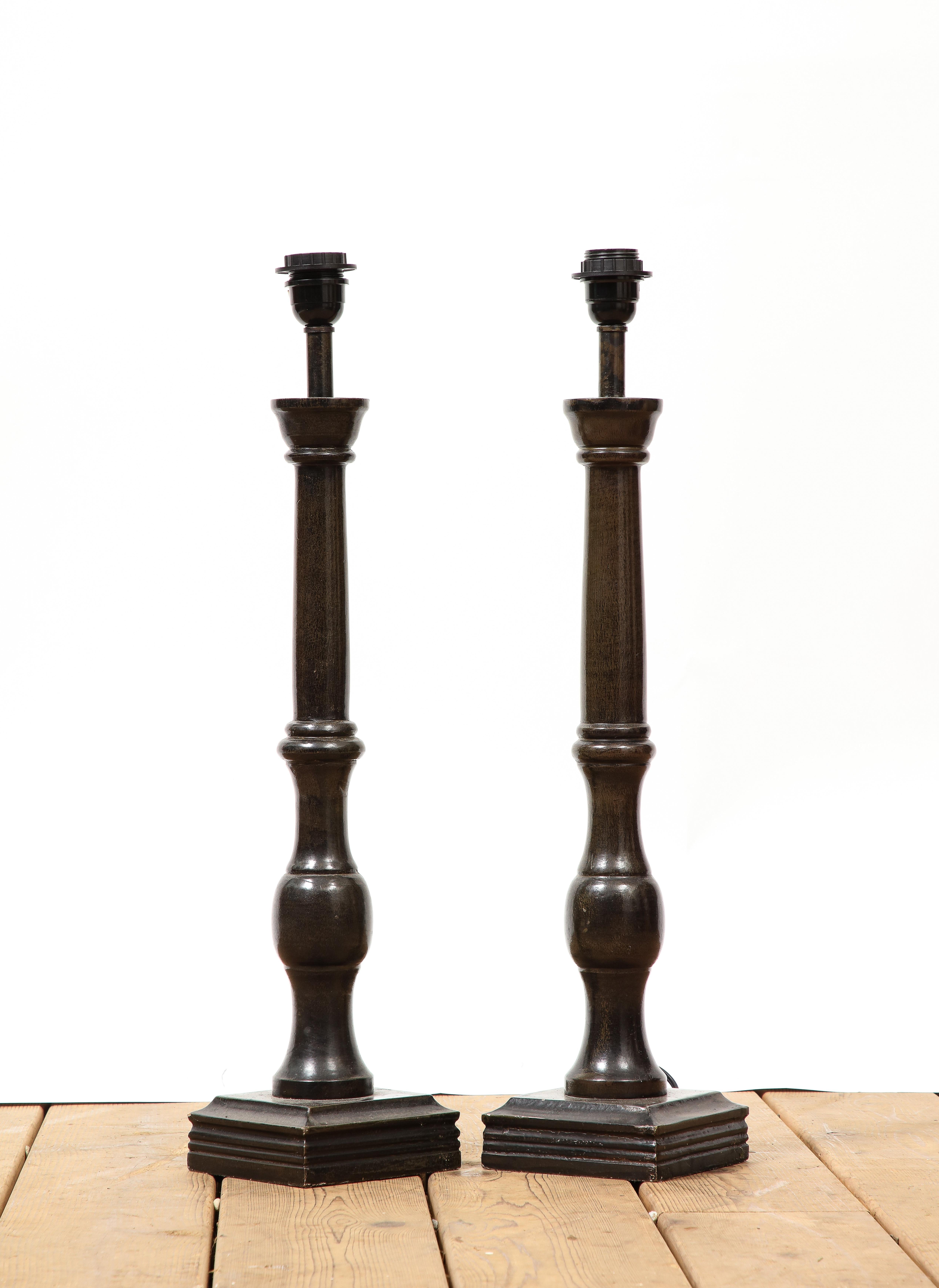 Pair of 20th Century Continental Turned Wood Lamps For Sale 2