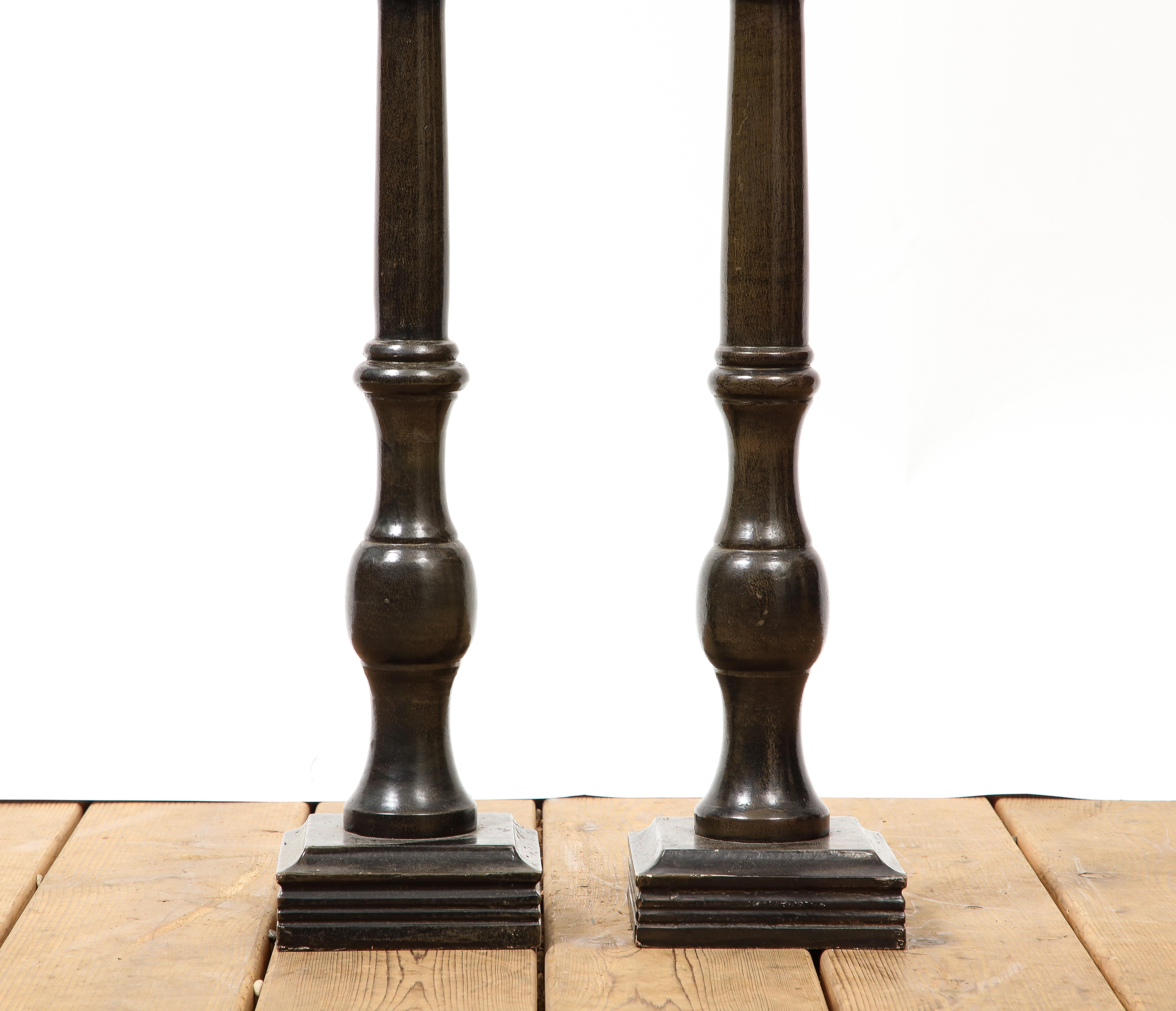 Pair of 20th Century Continental Turned Wood Lamps For Sale 4