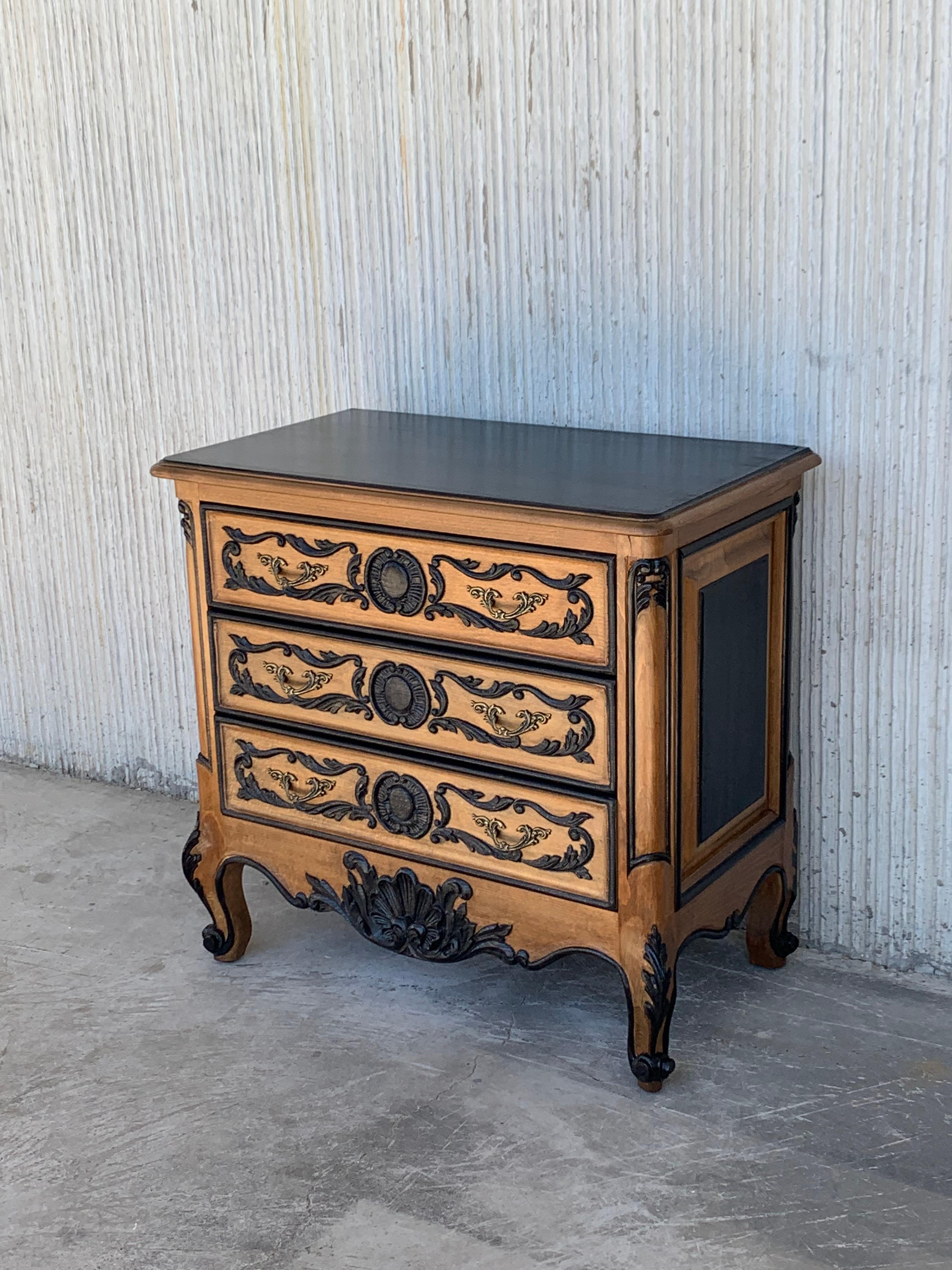 Pair of 20th Century Country French Louis XVI Style Pine Nightstands or Commode In Good Condition In Miami, FL