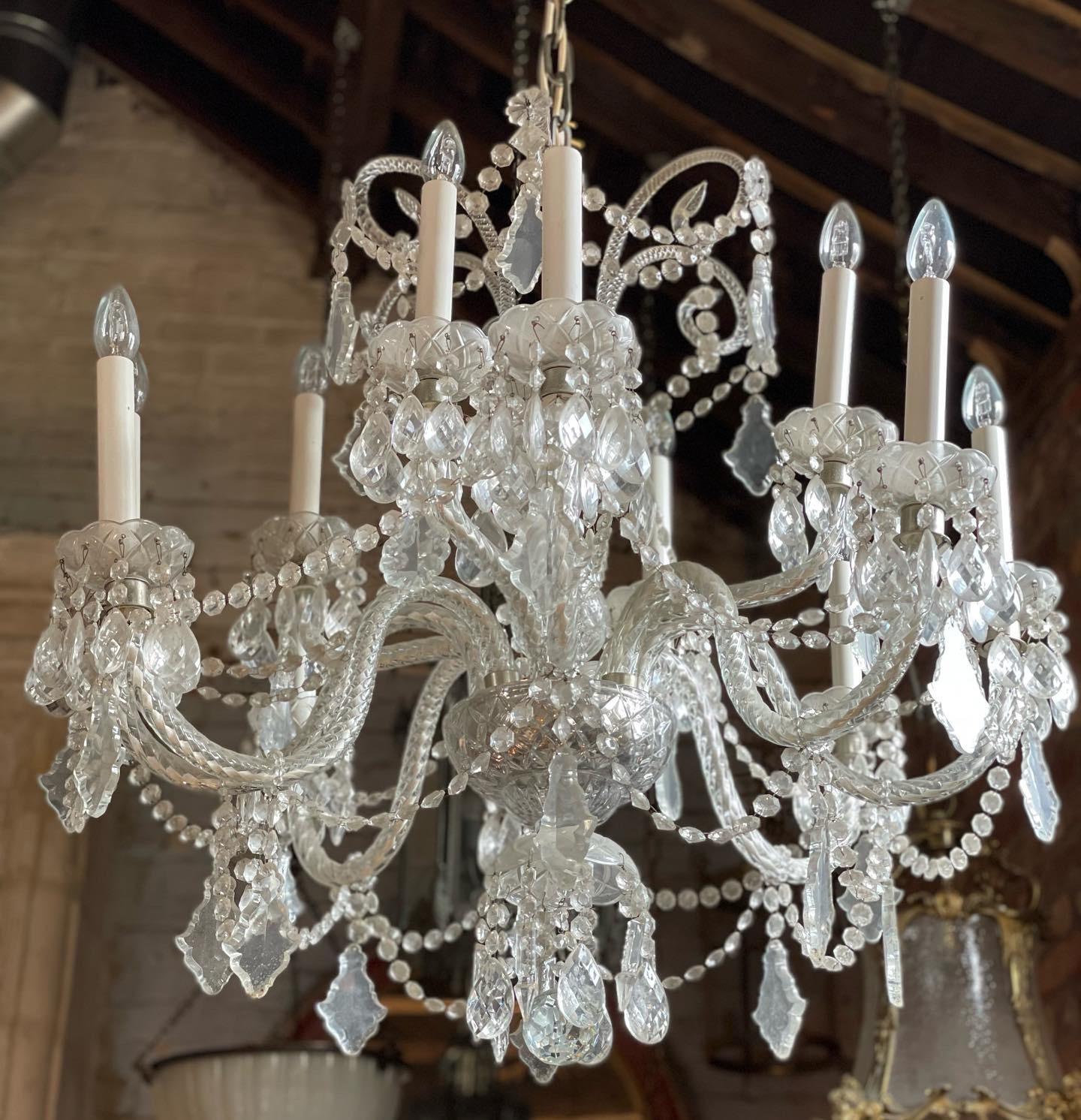 Pair of 20th Century Cut Glass Chandeliers For Sale 2