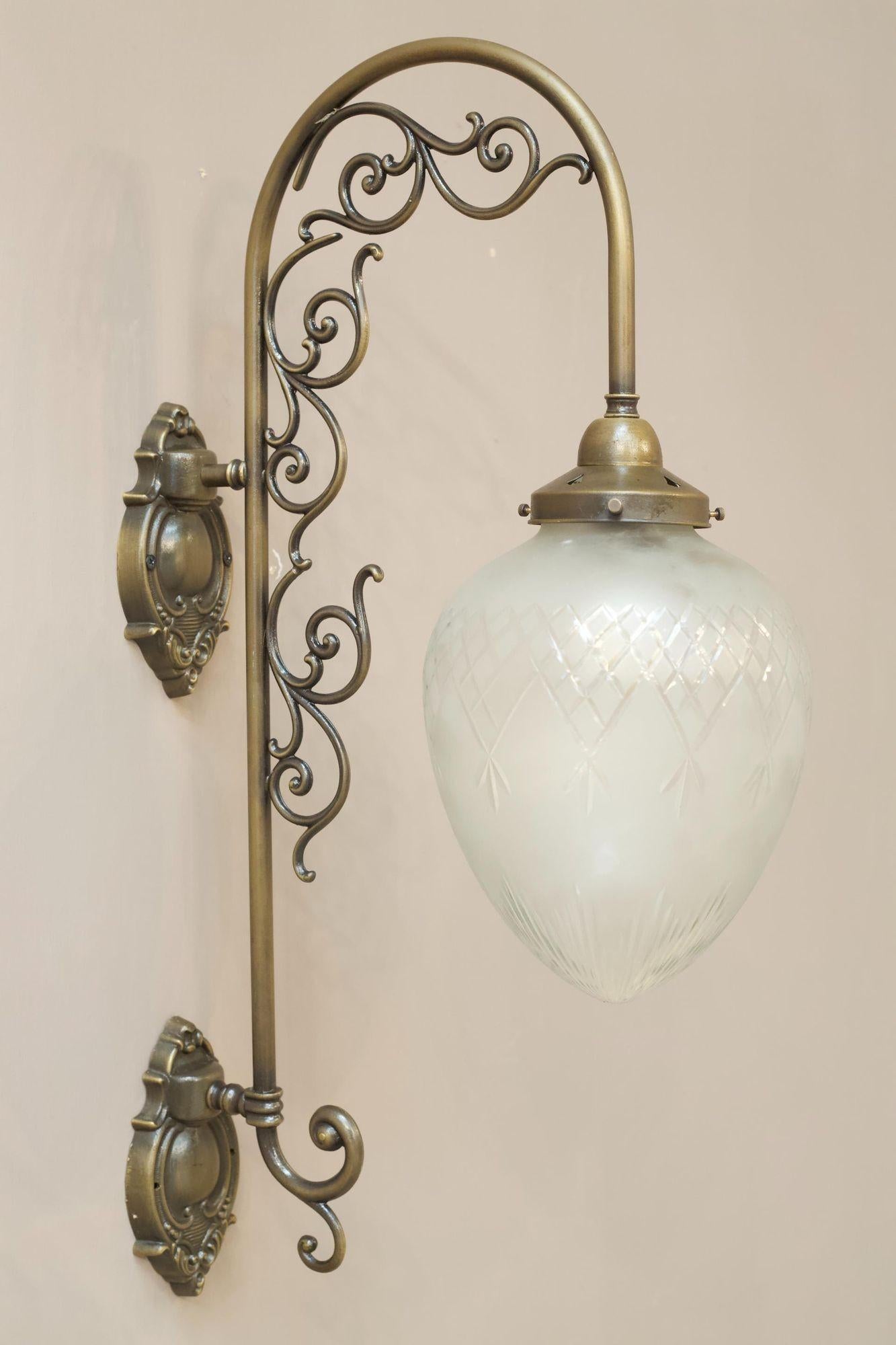 Pair of 20th Century Cut Glass Wall Lights, Larger For Sale 2