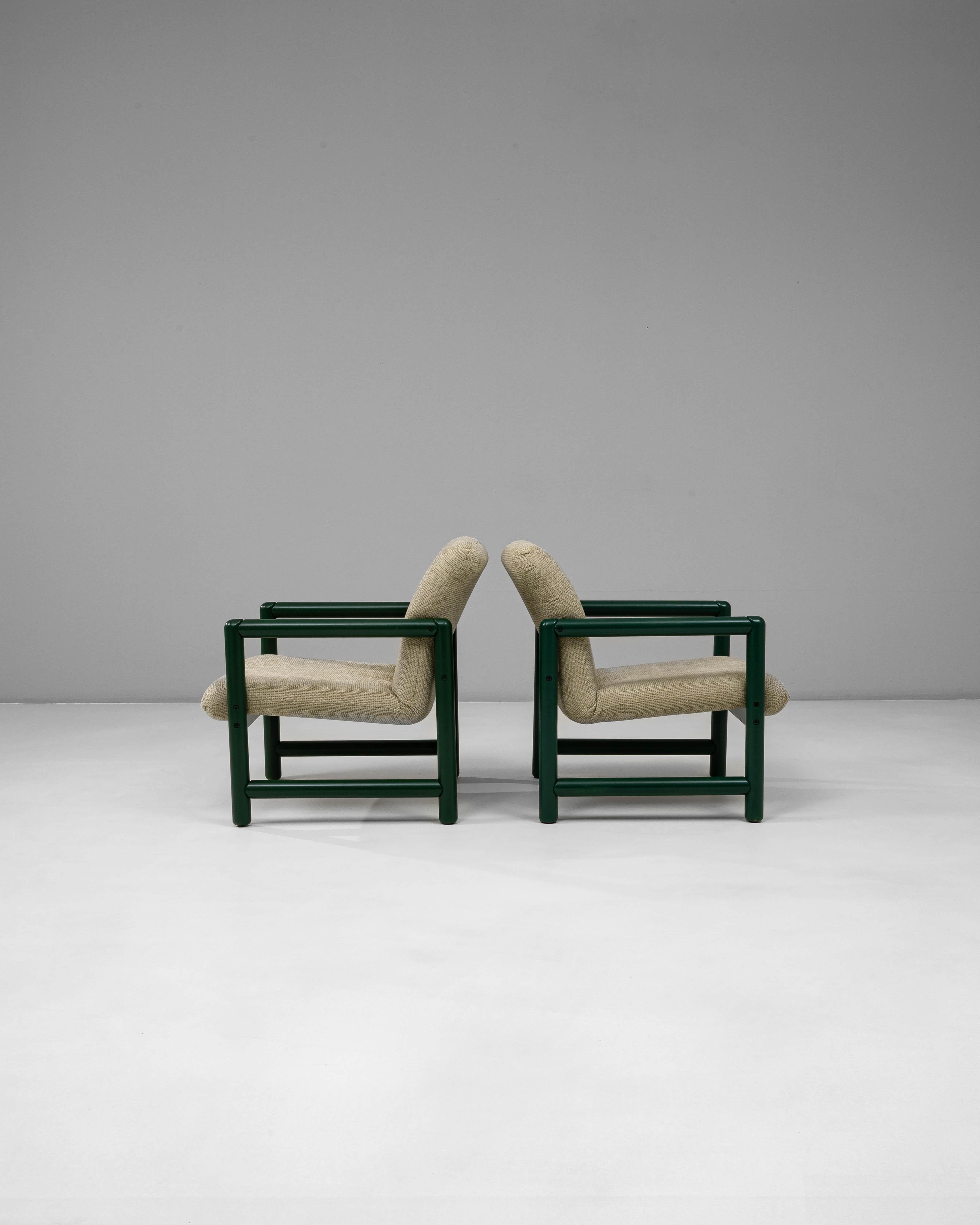 Tissu d'ameublement Paire de chaises longues tchèques du 20e siècle avec armatures tubulaires vertes en vente