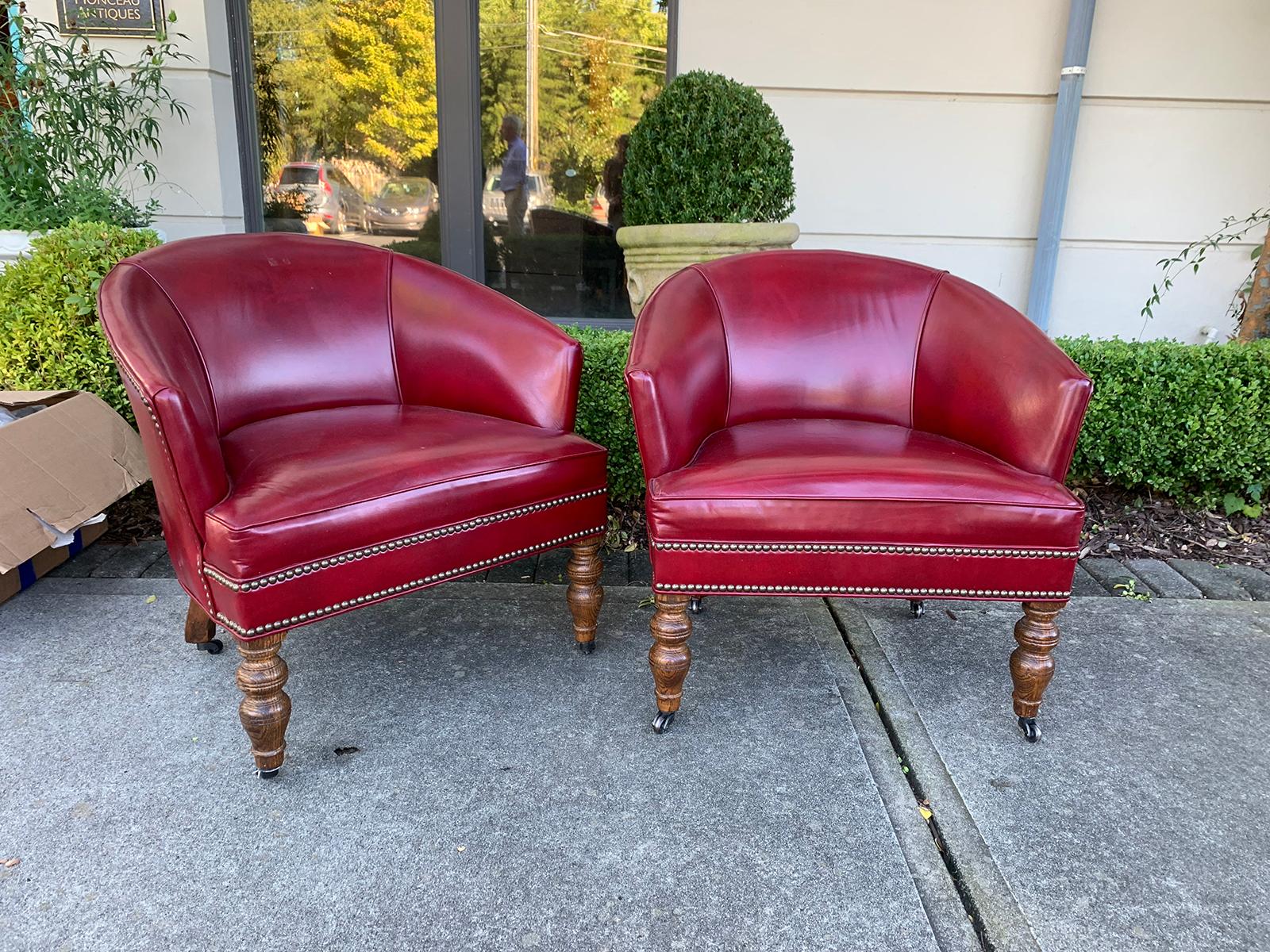 Pair of 20th Century English Red Leather Barrel Chairs 10