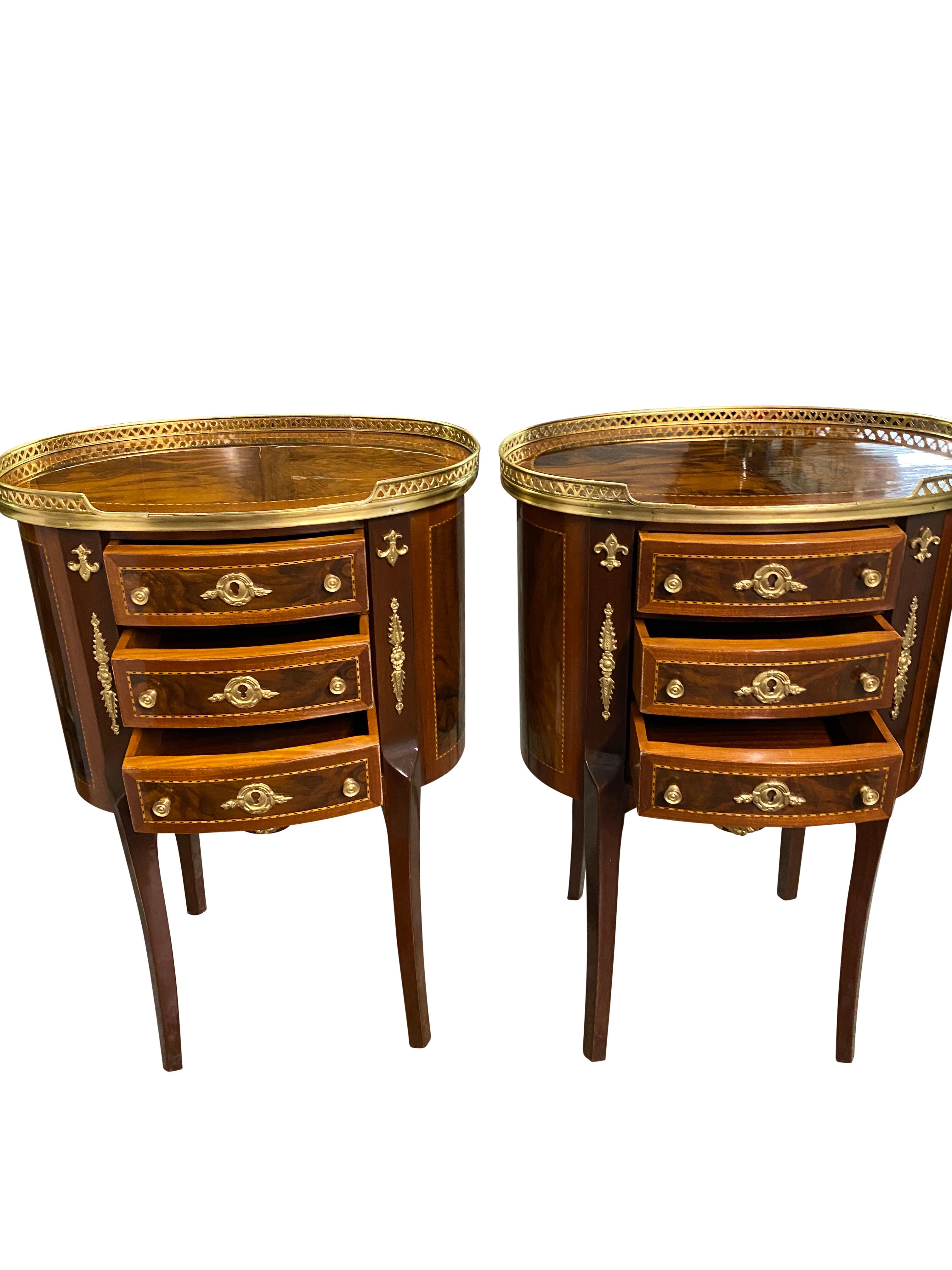 Pair of 20th Century English Regency Style Side Tables 9