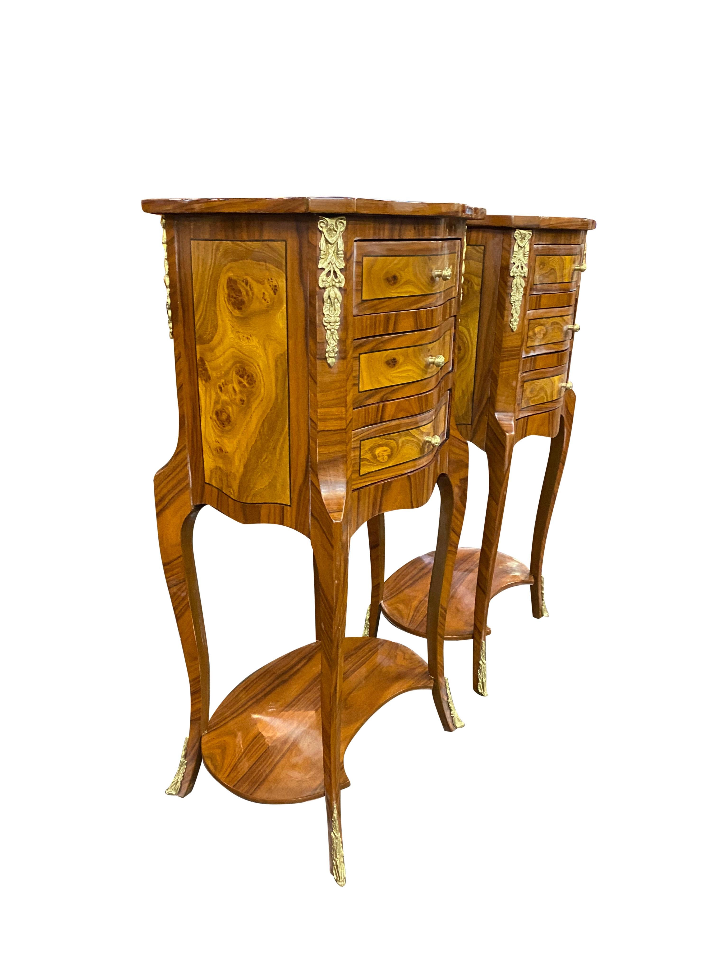 Pair of 20th Century English Regency Style Side Tables For Sale 1