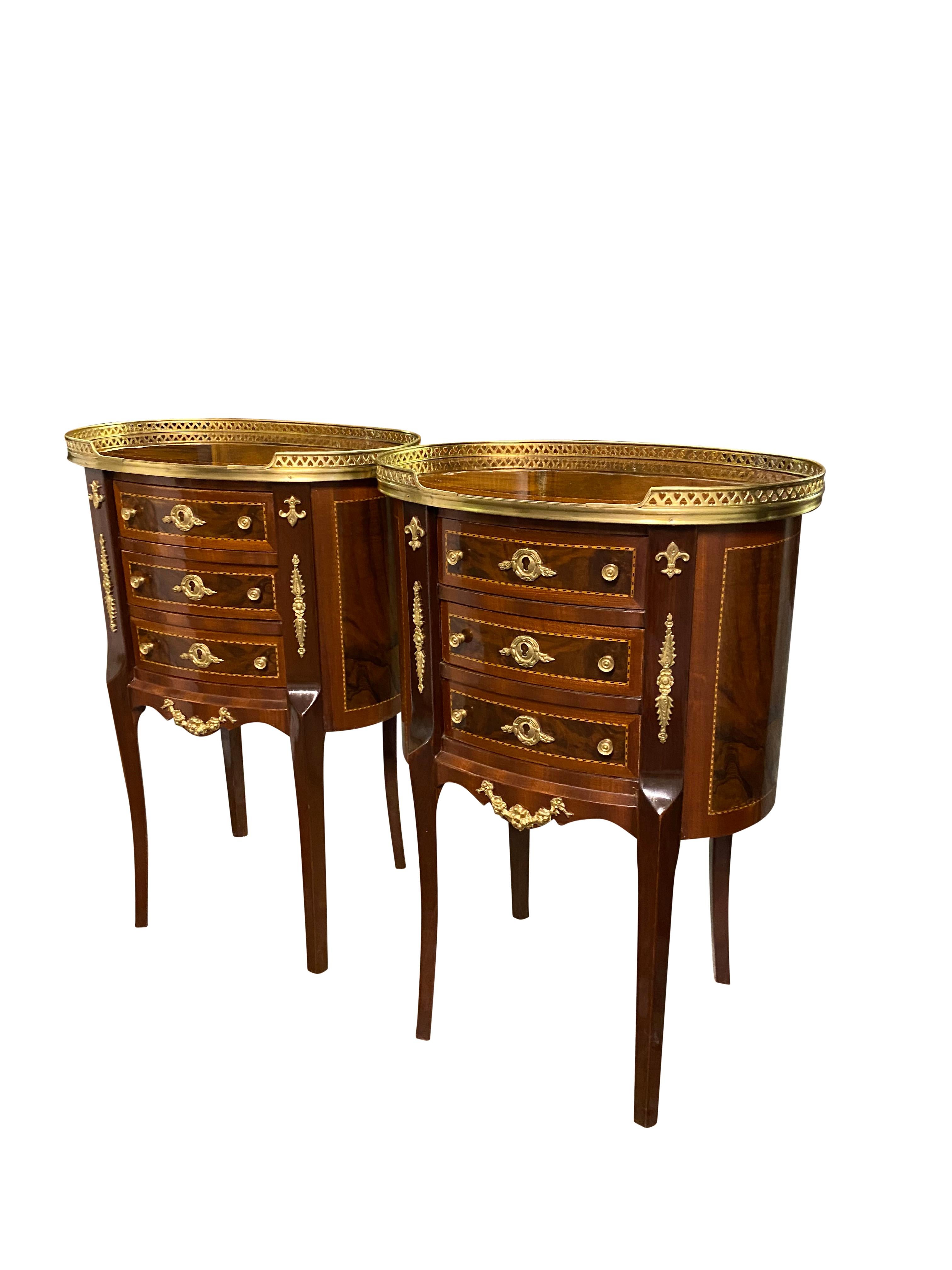 Pair of 20th Century English Regency Style Side Tables 1