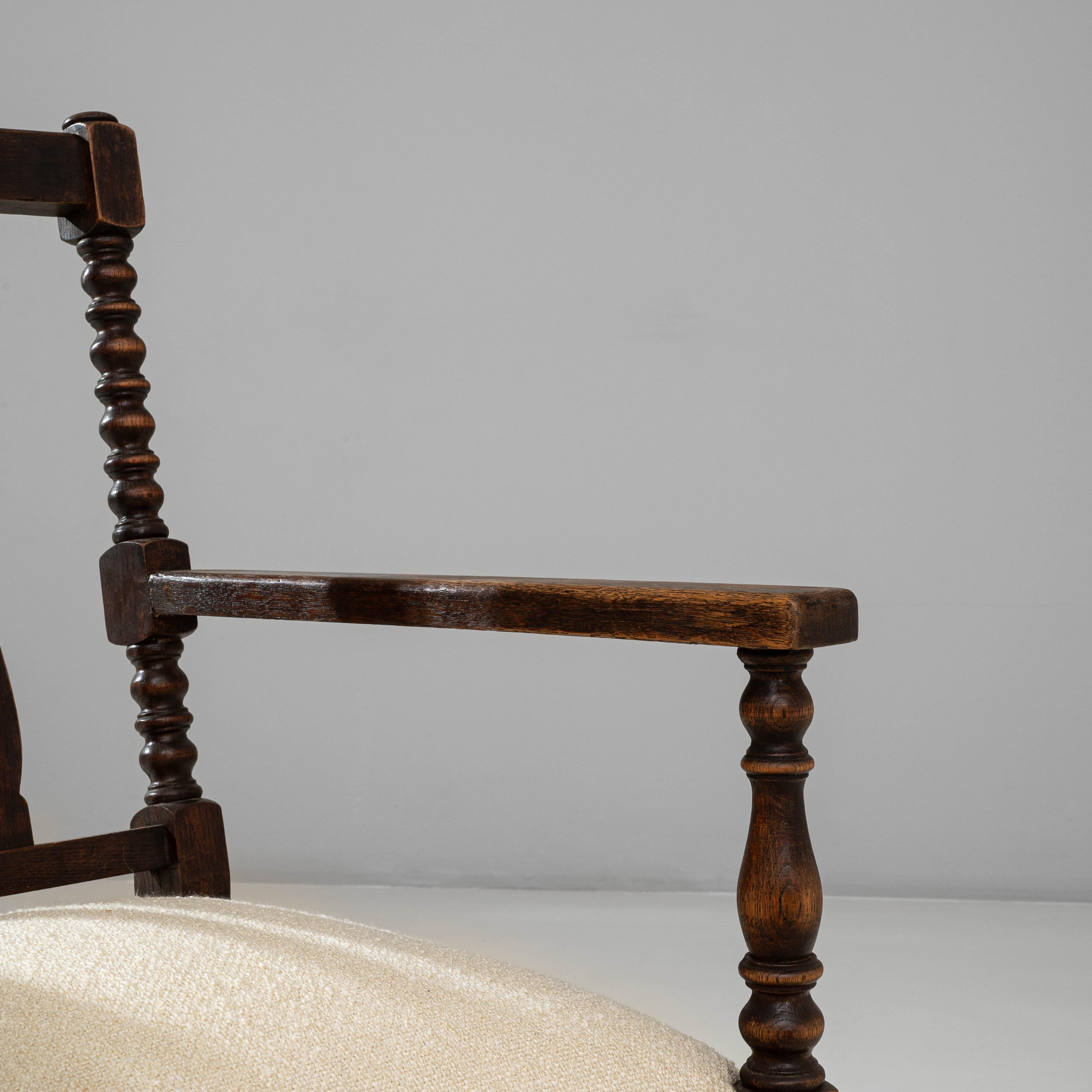 Paire de fauteuils en bois baroque français du 20e siècle avec sièges tapissés en vente 9