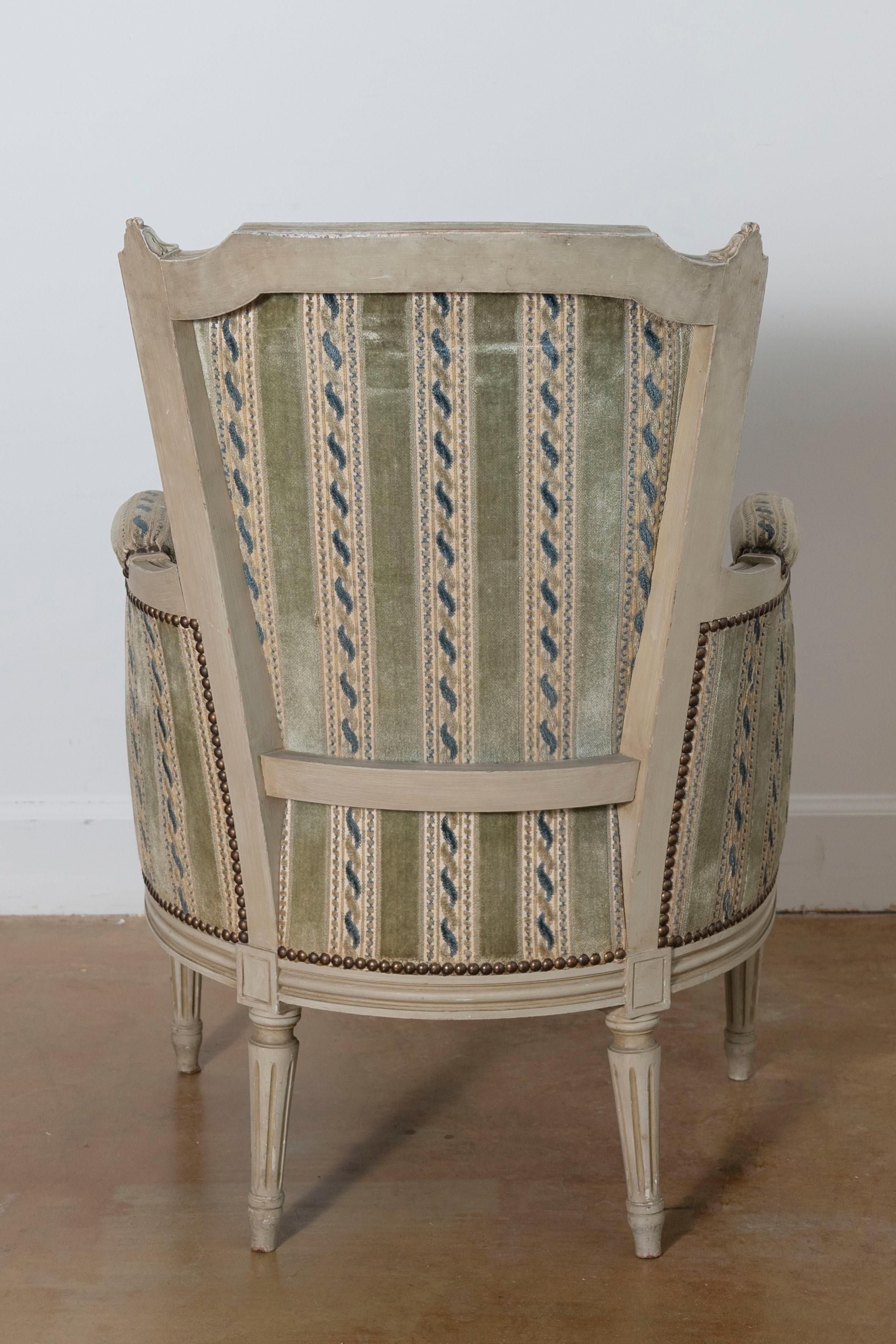 Pair of 20th Century French Bergeres For Sale 1