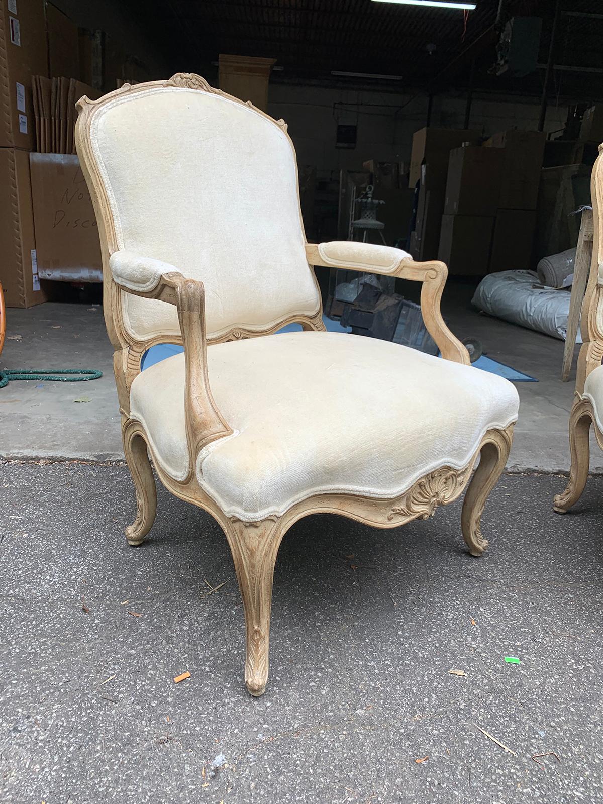Pair of 20th Century French Bleached Wood Fauteuils In Good Condition For Sale In Atlanta, GA
