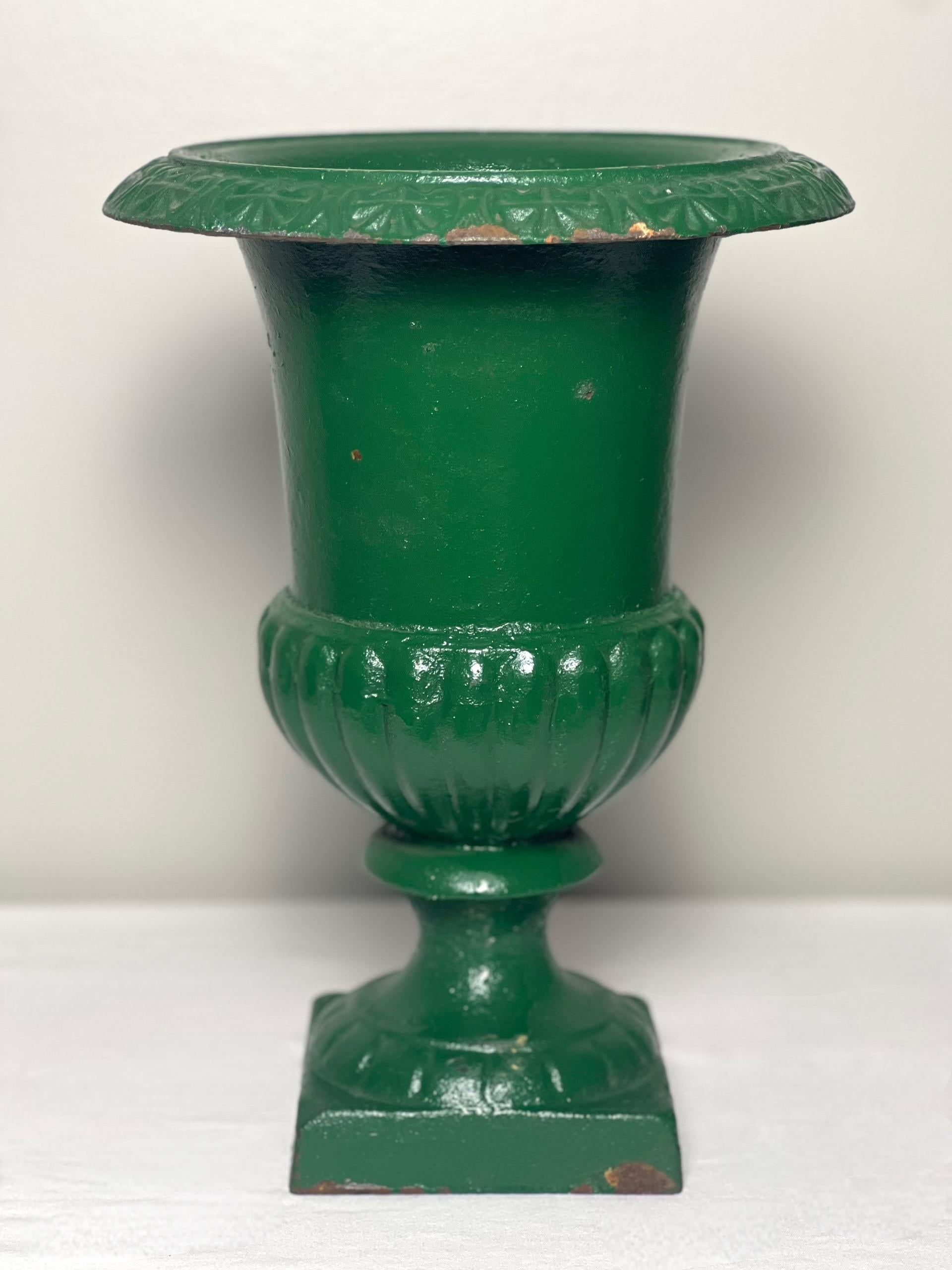 Pair of 20th Century French Green Cast iron Urns For Sale 2