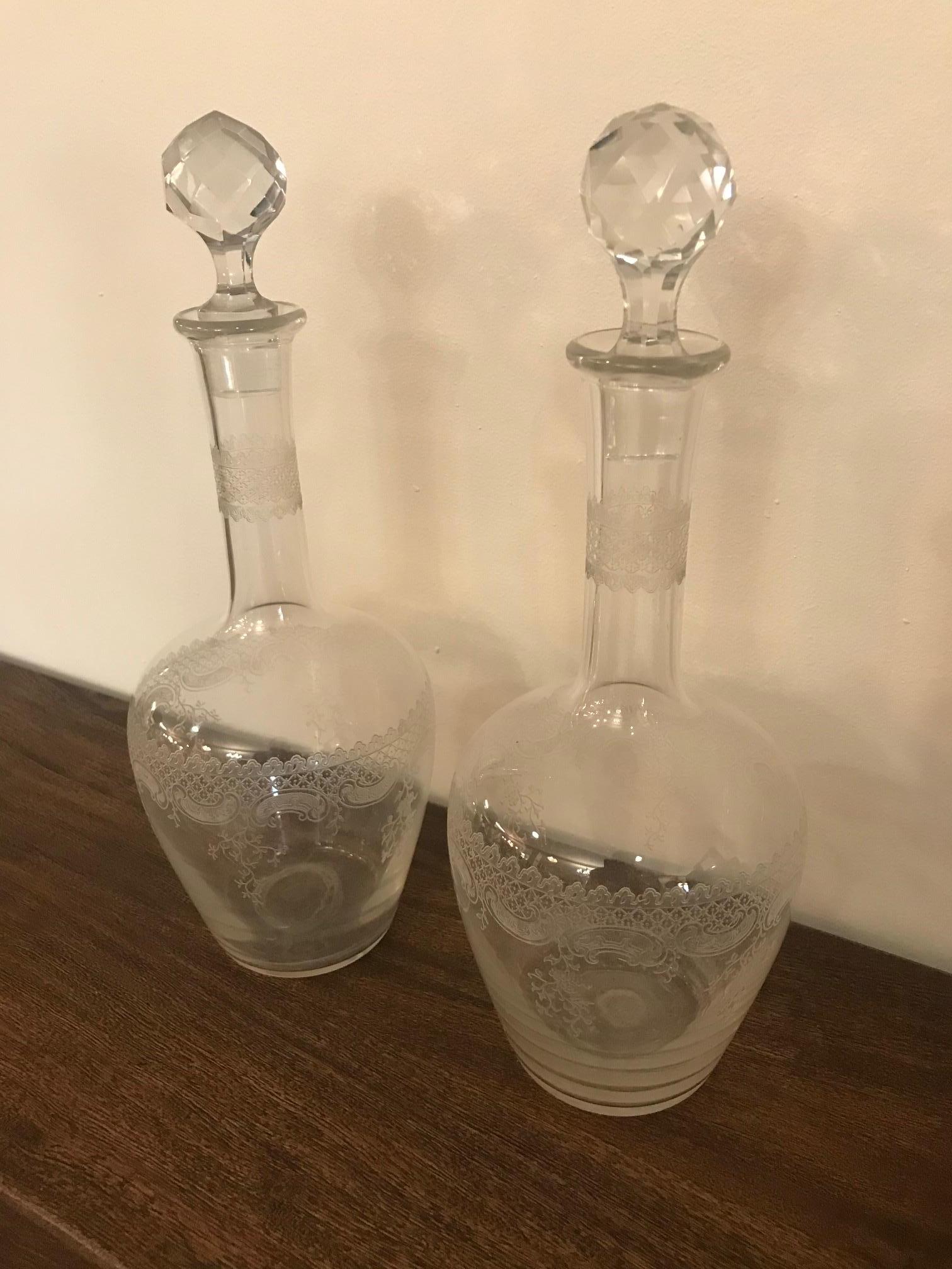 Pair of 20th Century French Engraved Crystal Carafes, circa 1900s For Sale 3
