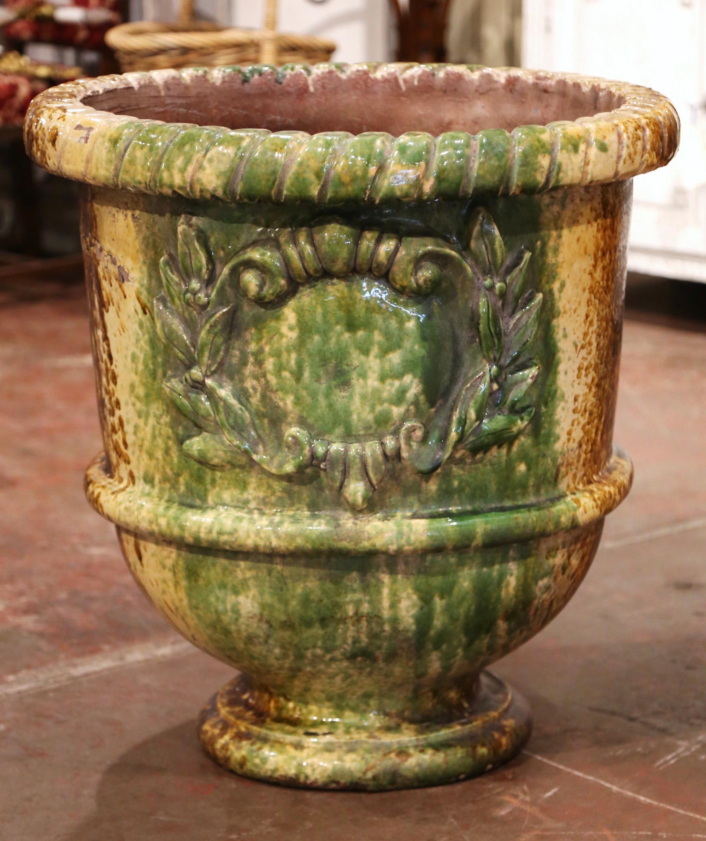 Pair of 20th Century French Glazed Terracotta Green Planters from Provence In Excellent Condition In Dallas, TX