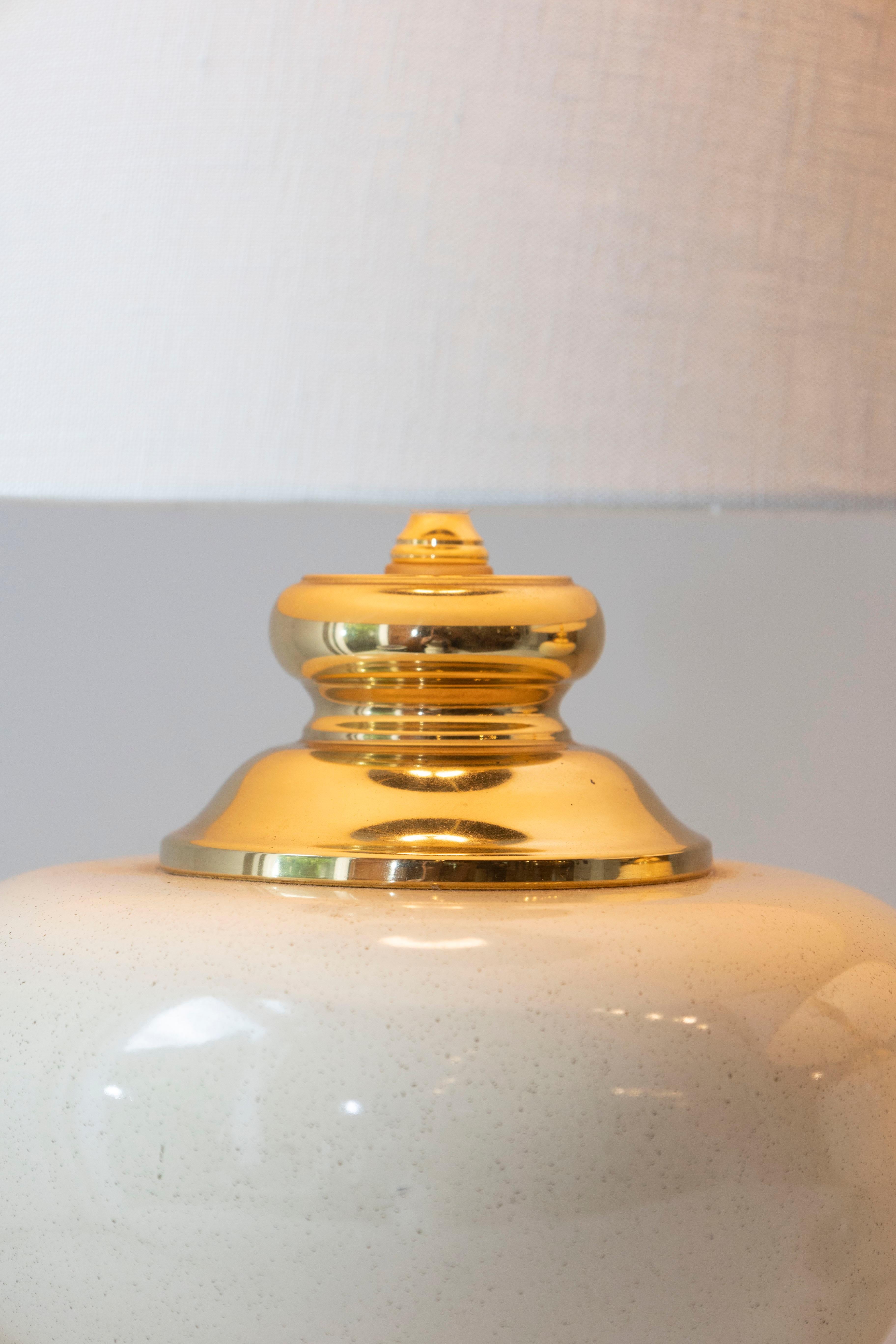 Français Paire de lampes françaises du 20ème siècle en vente