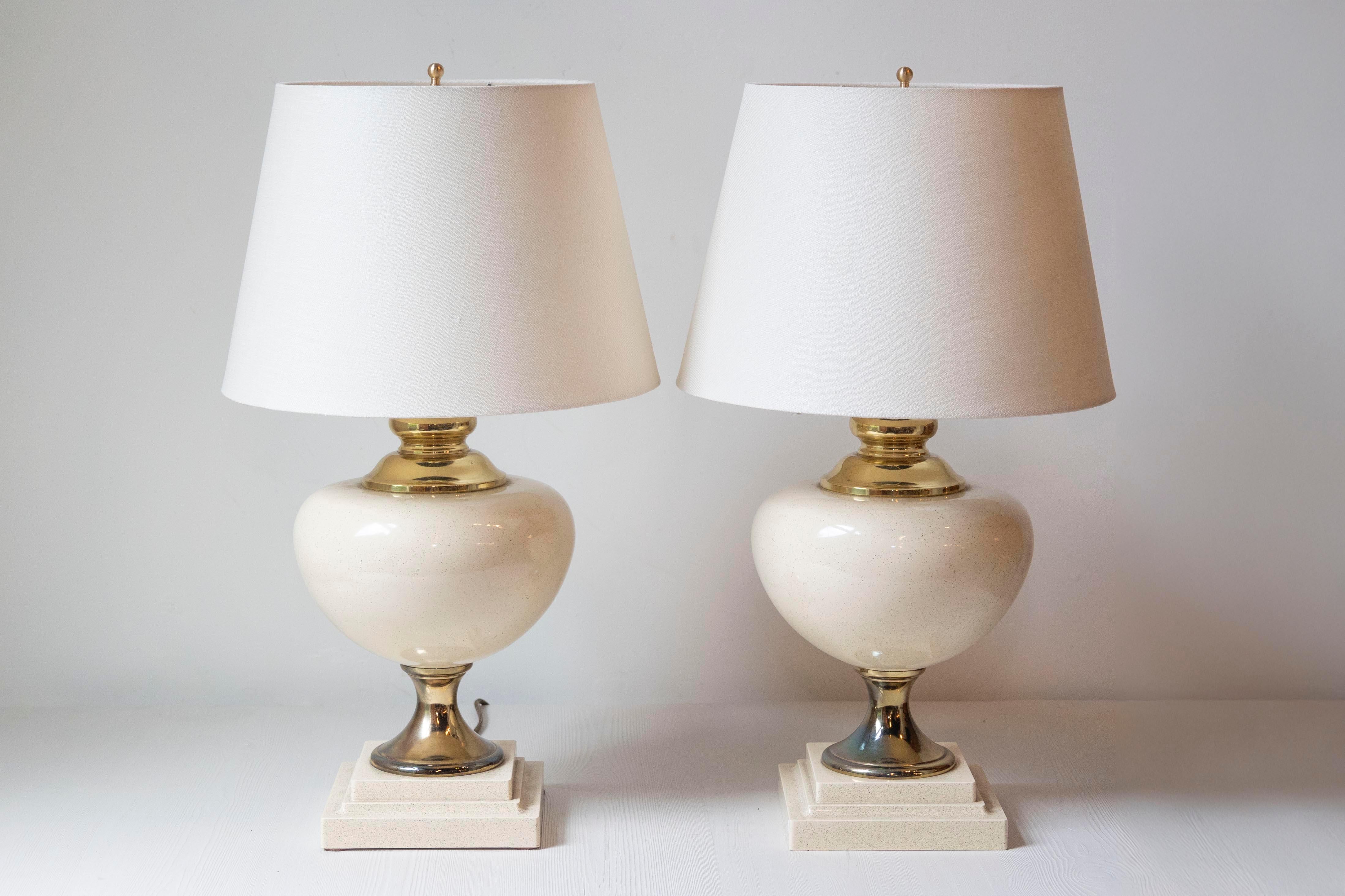 20ième siècle Paire de lampes françaises du 20ème siècle en vente
