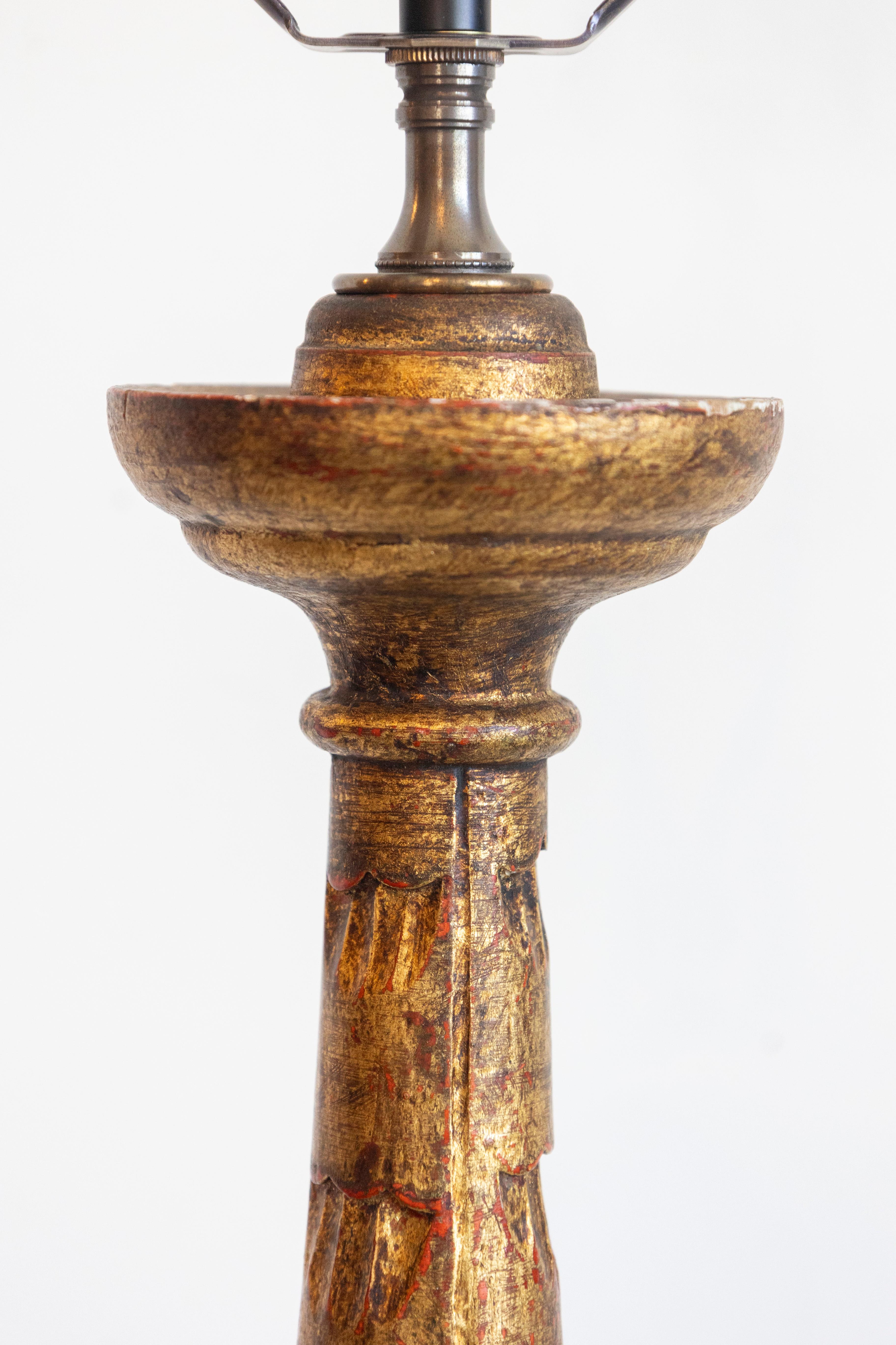 Bois Paire de lampes françaises du 20ème siècle en vente