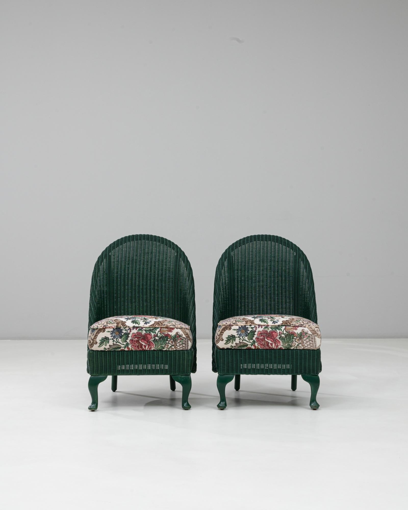 Tappezzeria Coppia di sedie Lloyd Loom francesi del XX secolo con sedute imbottite in vendita