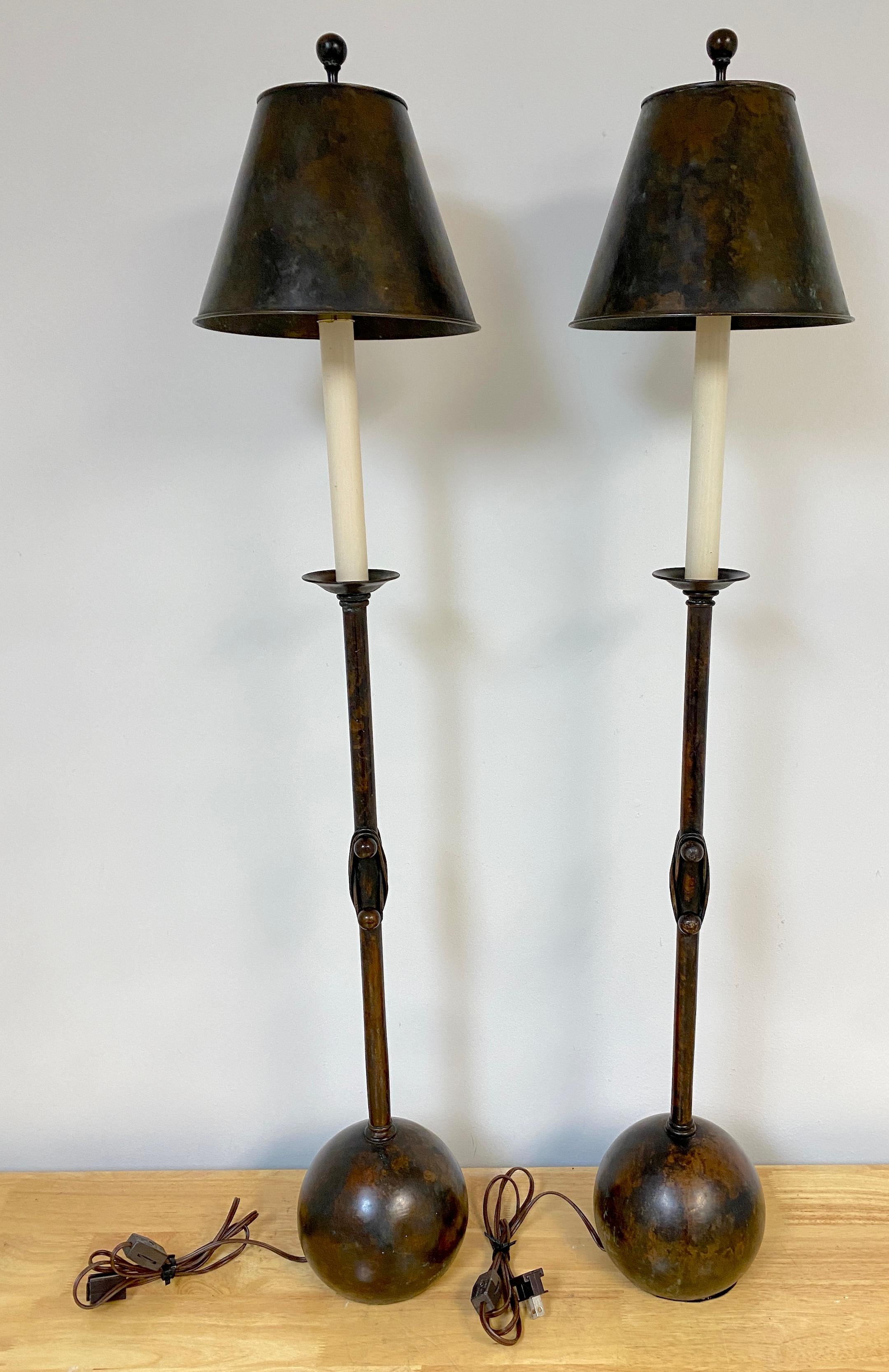 Pair of 20th Century French Modern Patinated Bronze Sculptural Lamps  For Sale 4