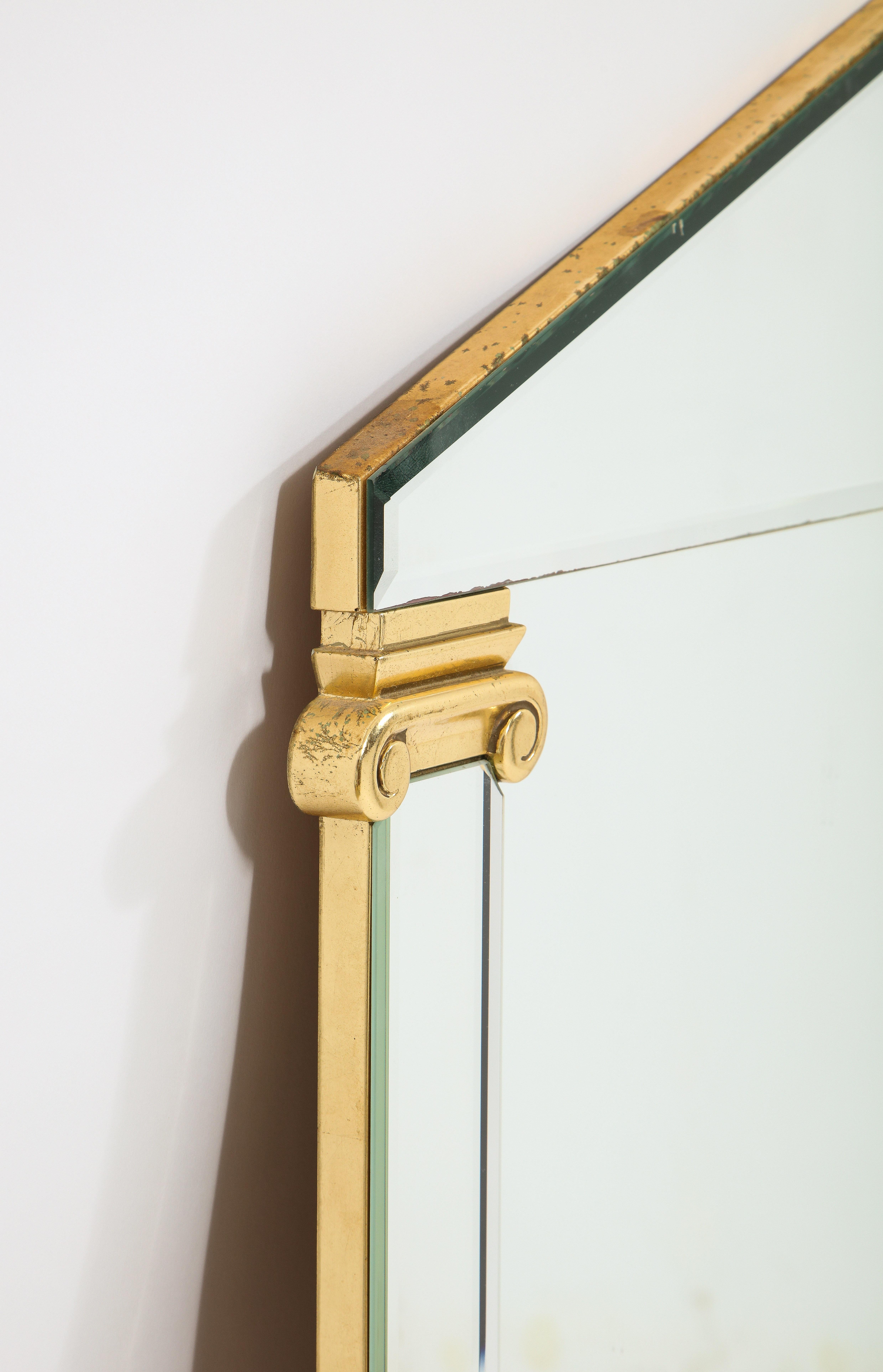 Miroir Paire de miroirs néoclassiques français du XXe siècle avec accents dorés en vente