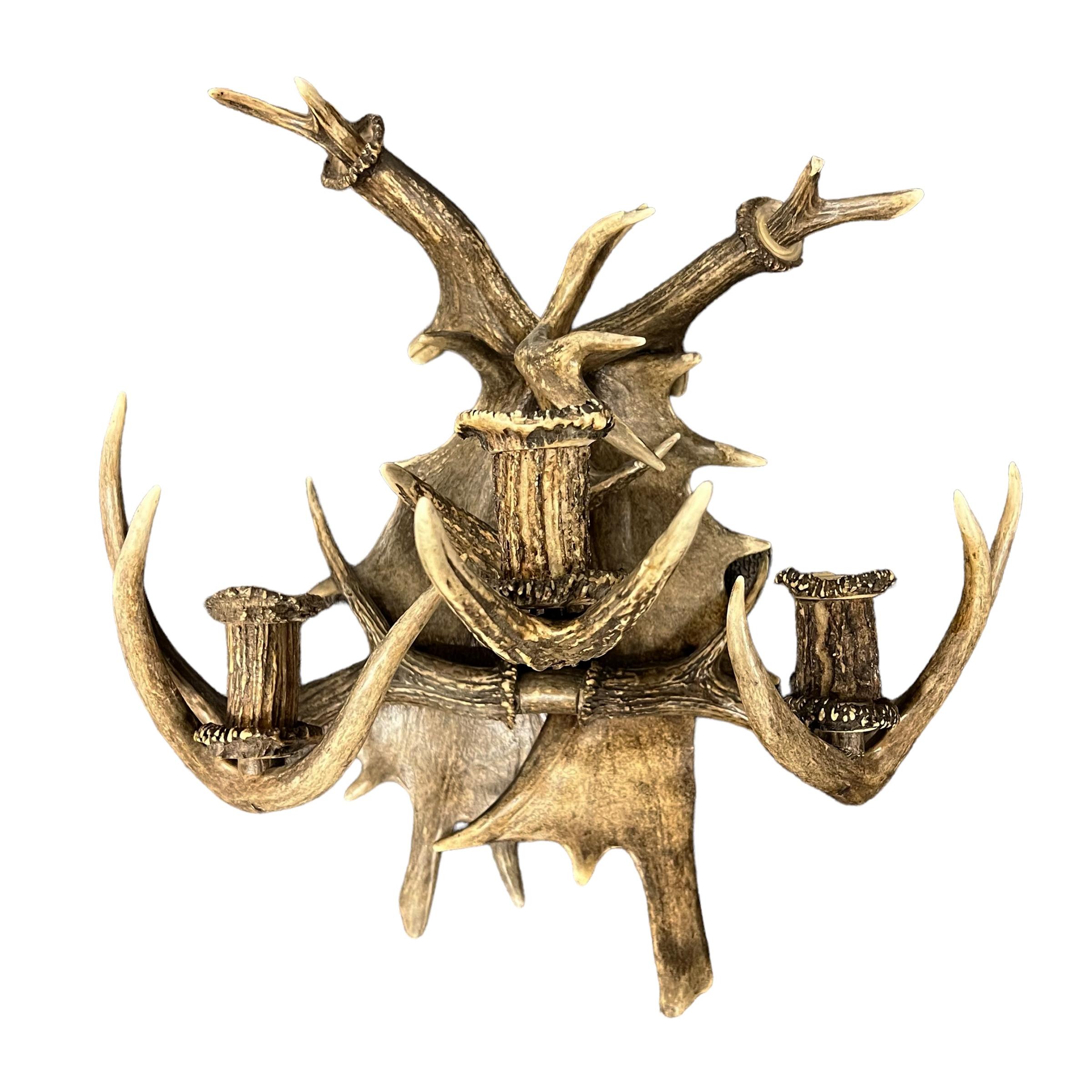 Pair of 20th Century German Antler Sconces In Good Condition For Sale In Chicago, IL
