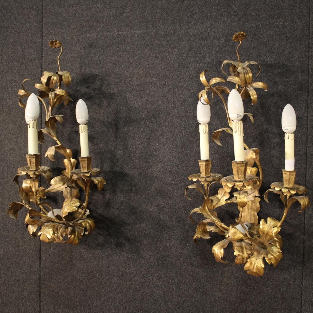 Gilt Pair of 20th Century Gilded Metal Italian Wall Lights, 1960 For Sale