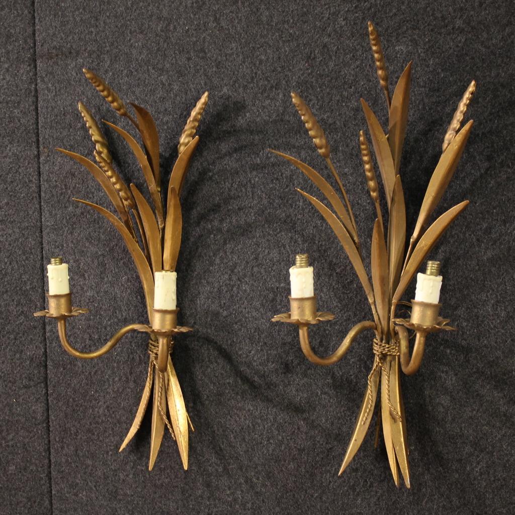 Pair of 20th Century Gold Iron French Wall Lights, 1960 in vendita 7