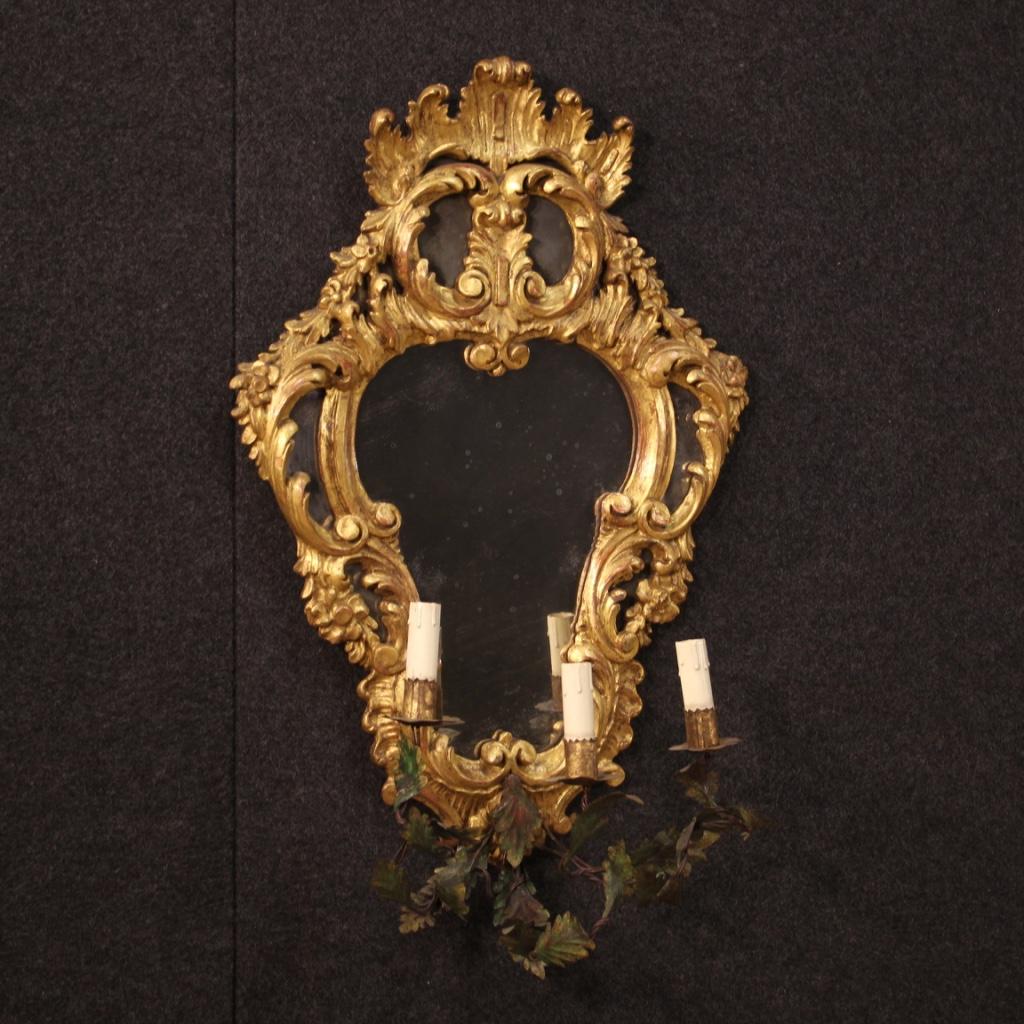 Pair of 20th Century Gold Wood and Bronze Venetian Mirrors Wall Lights, 1950 In Good Condition In Vicoforte, Piedmont