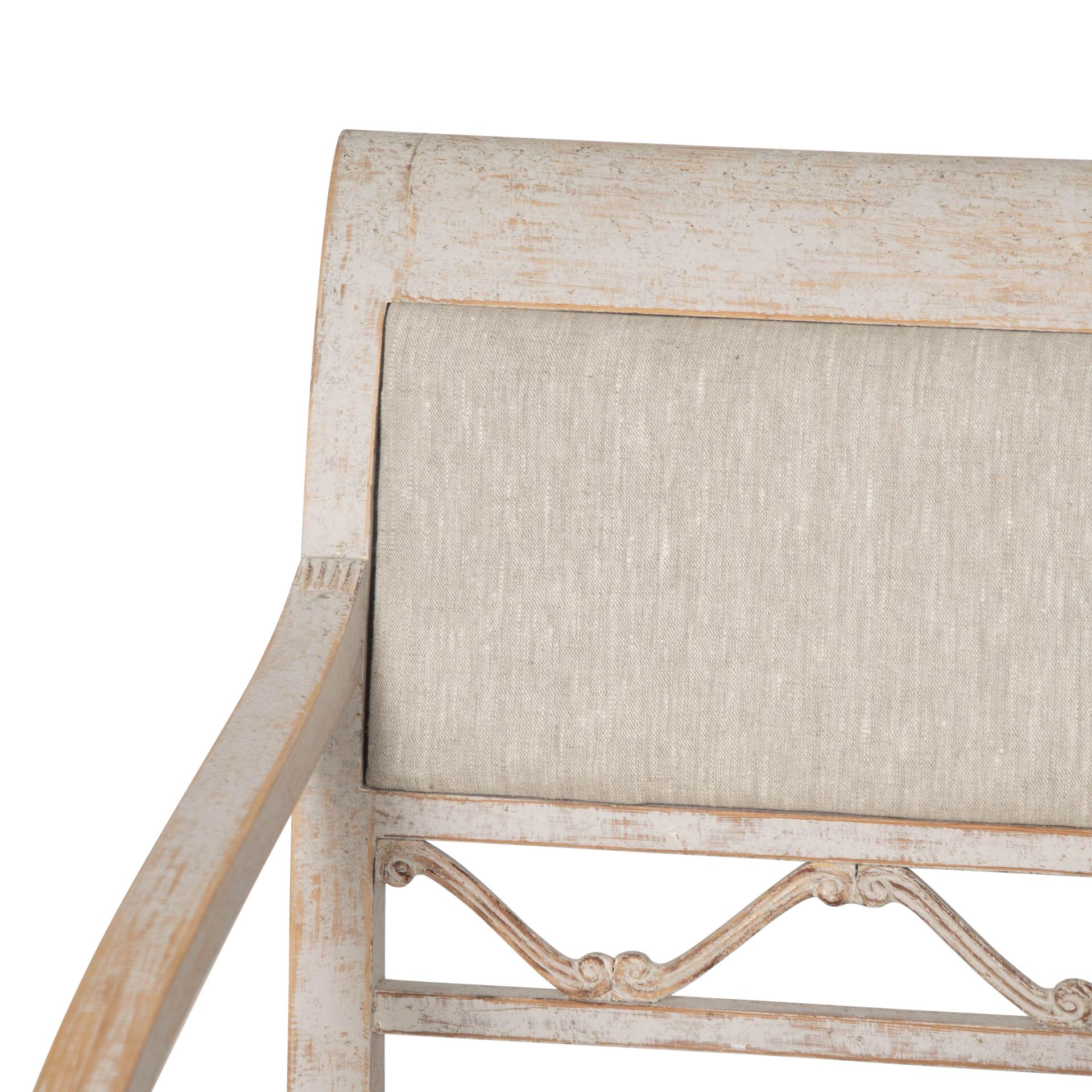 Suédois Paire de fauteuils de style gustavien du 20e siècle en vente