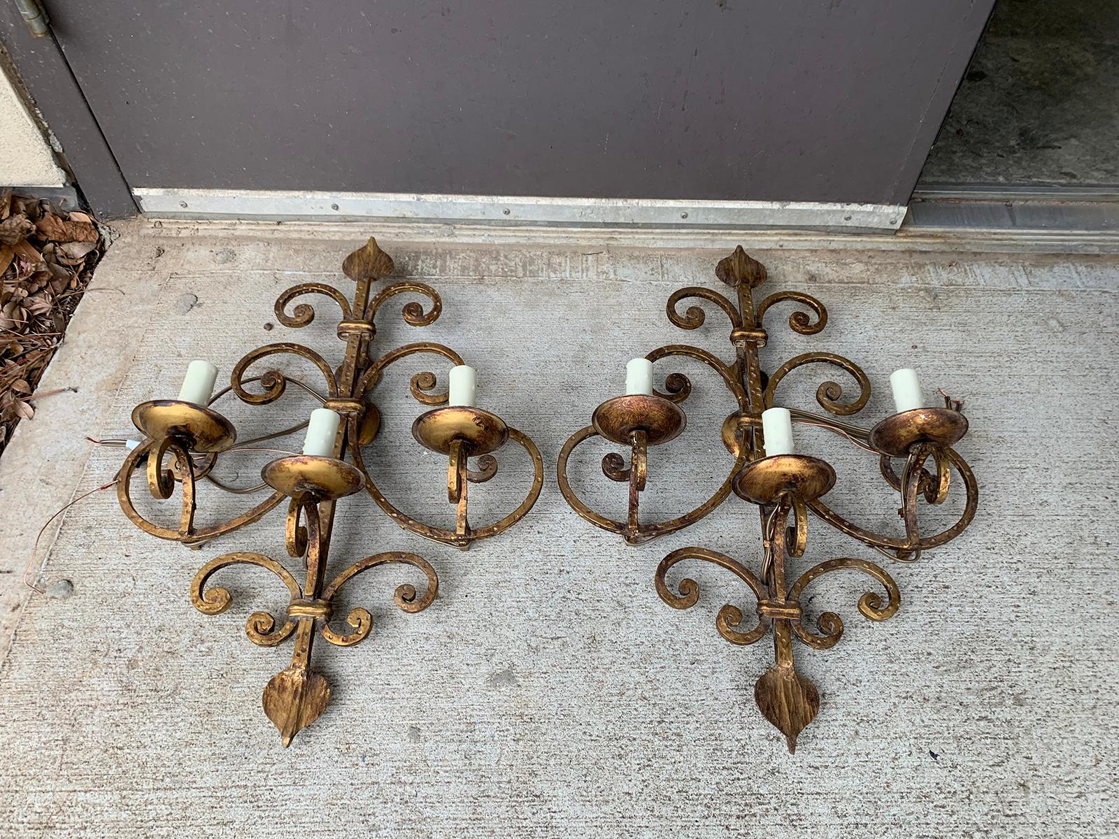 Pair of 20th Century Hand-Hammered Gilt Iron Three-Light Sconces For Sale 11