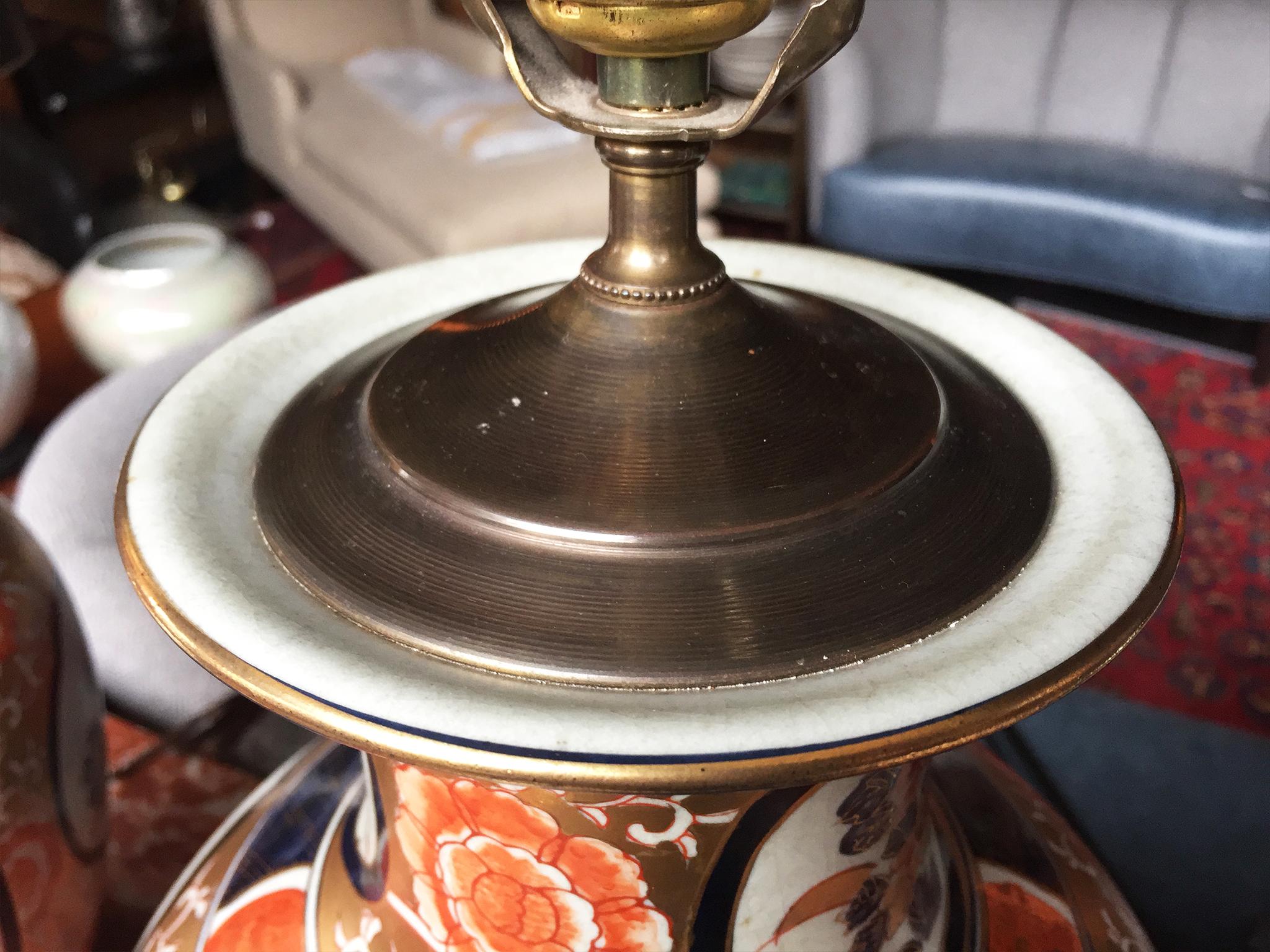 Pair of 20th Century Imari Style Porcelain Vase Table Lamps 2