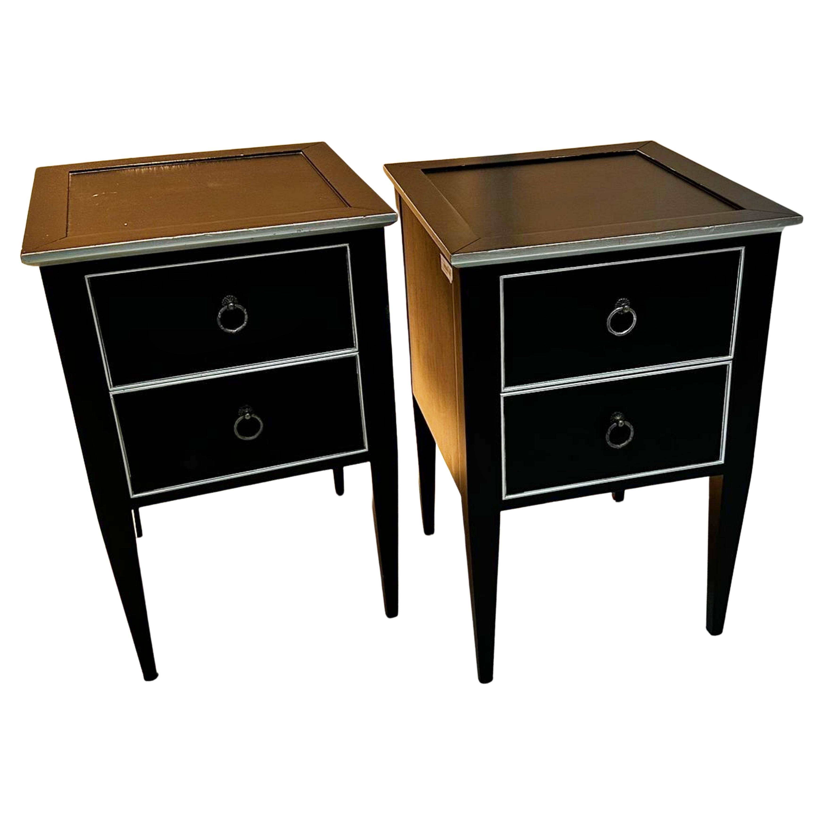 Pair of 20th Century Italian Bedside Tables For Sale