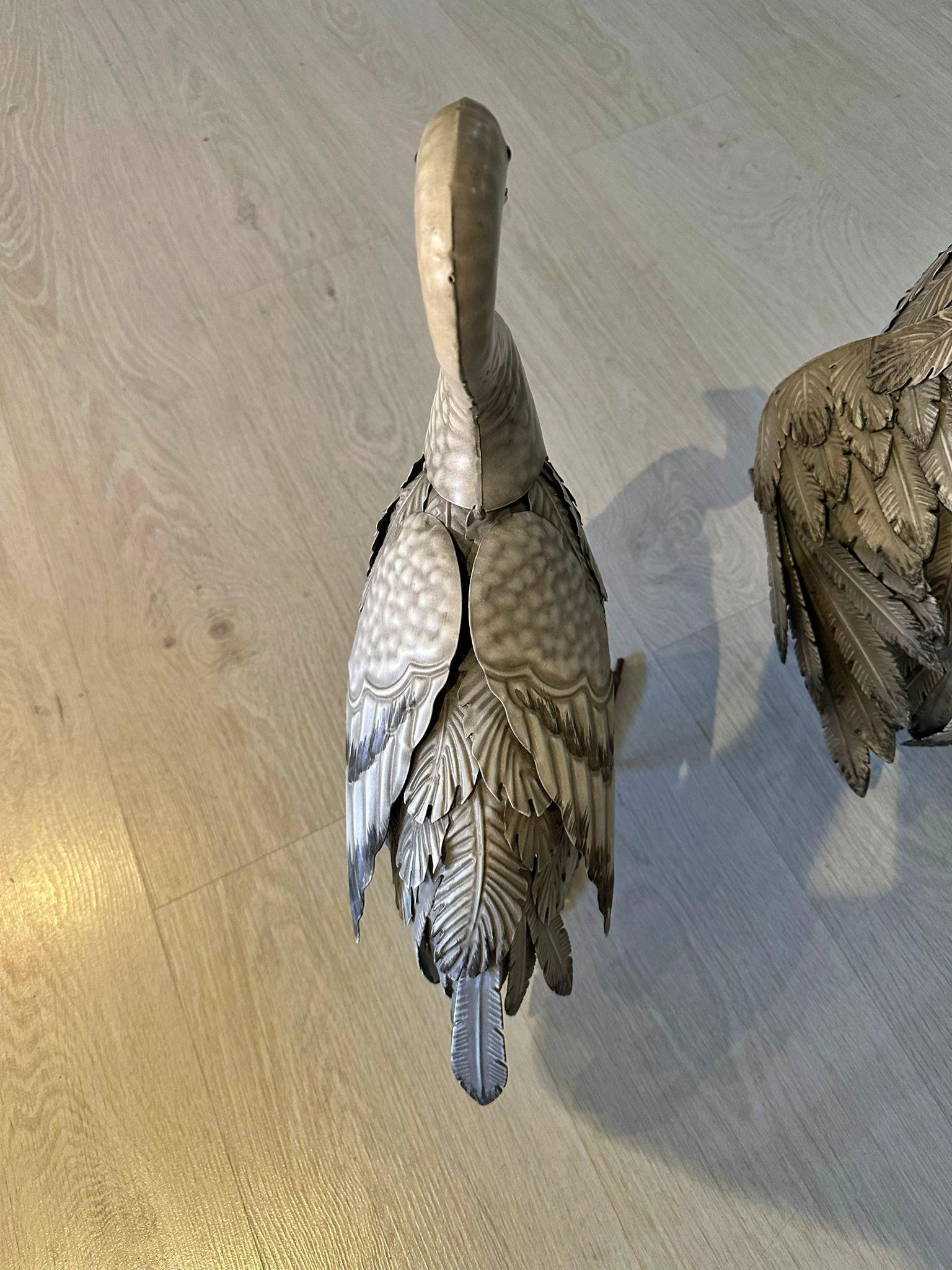 Hand-Crafted Pair of 20th Century Italian Geese For Sale