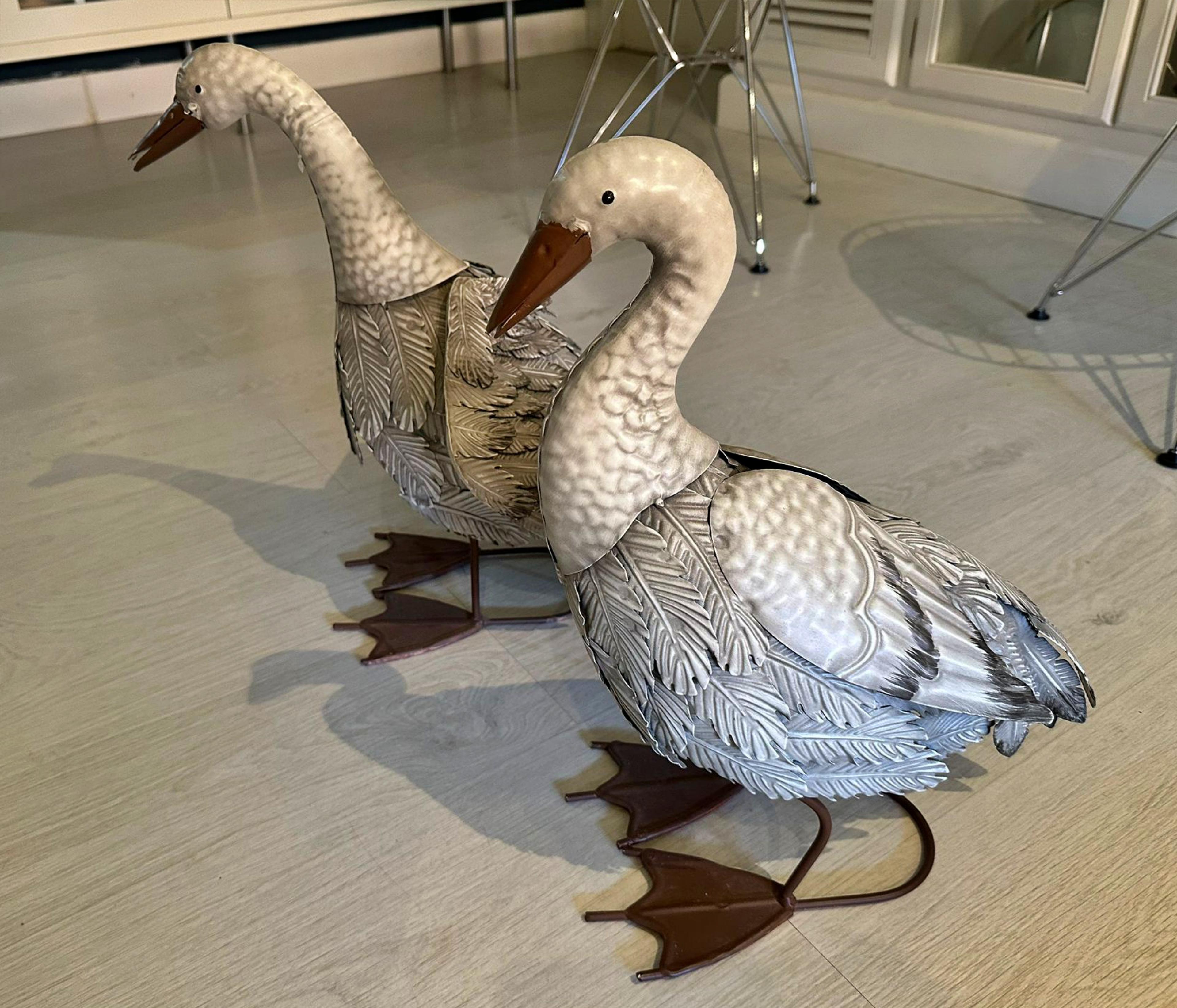 Metal Pair of 20th Century Italian Geese For Sale