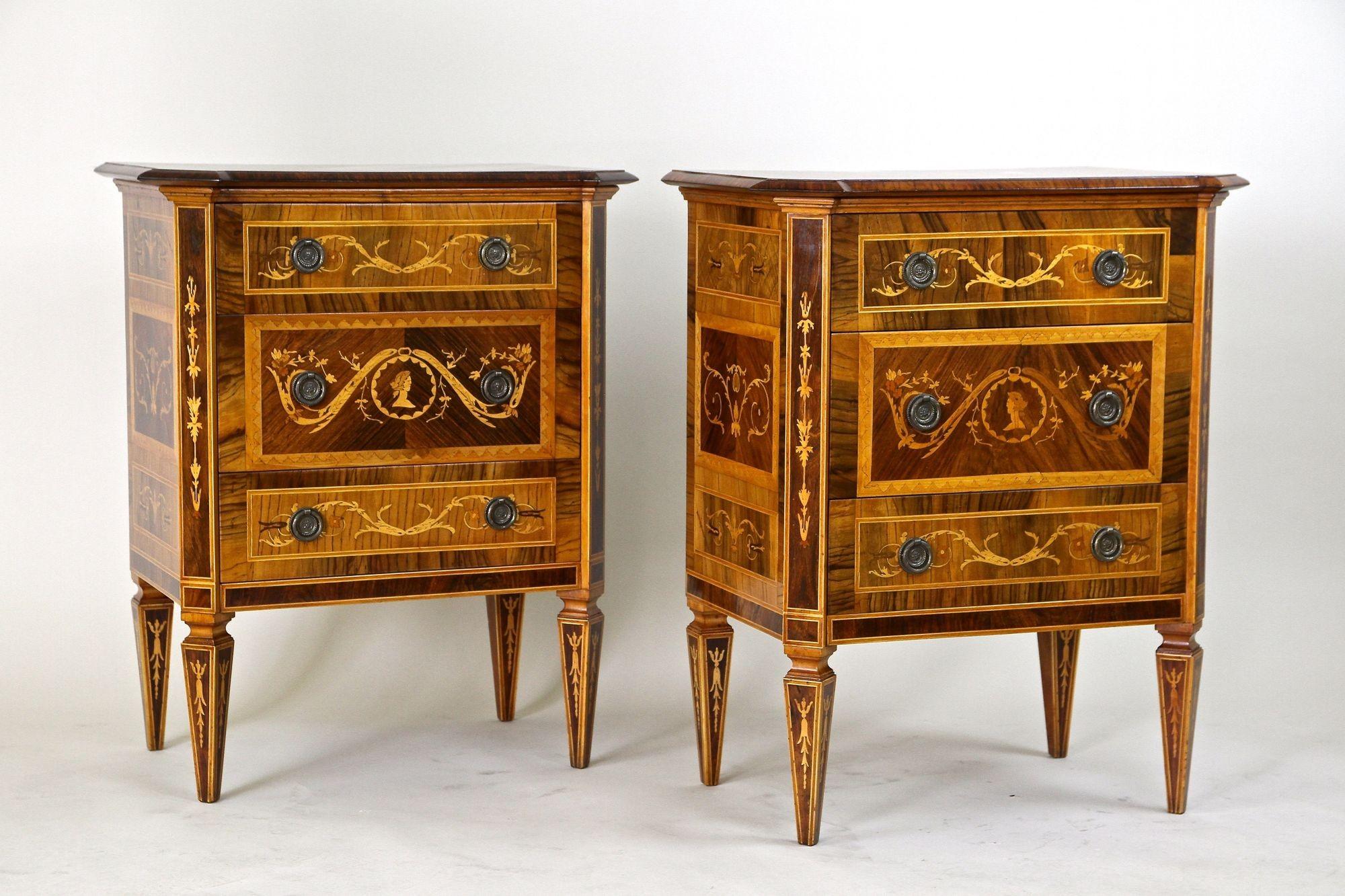 Pair of 20th Century Italian Marquetry Pillar Commodes / Side Tables, Ca. 1930 9
