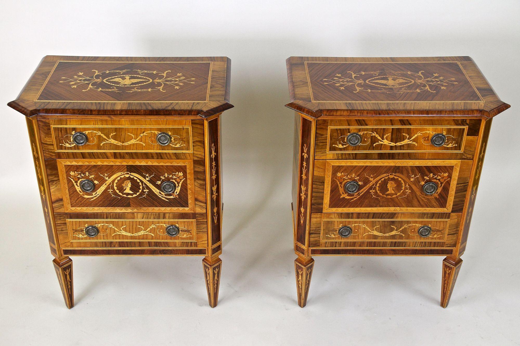 Pair of 20th Century Italian Marquetry Pillar Commodes / Side Tables, Ca. 1930 14