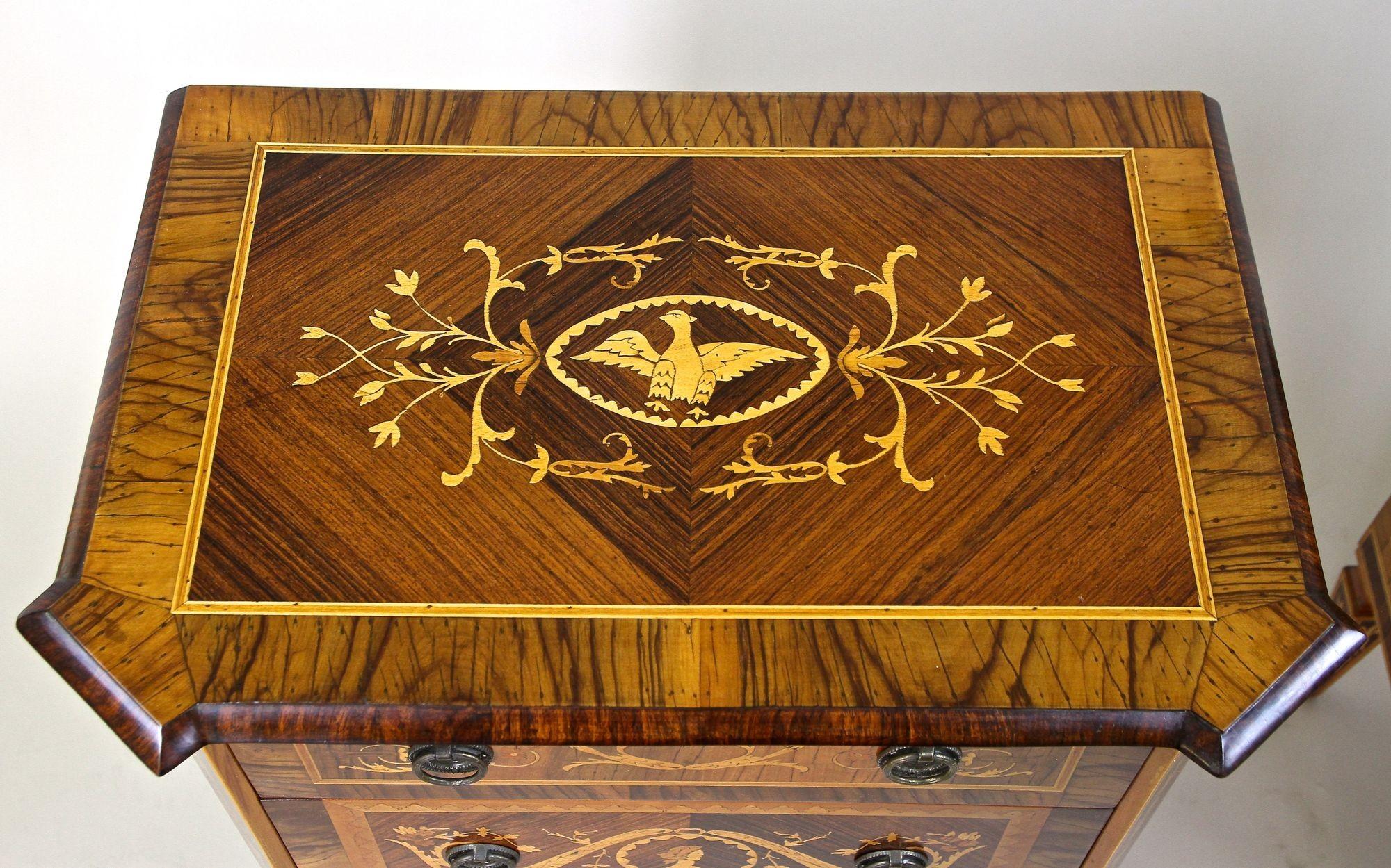 Pair of 20th Century Italian Marquetry Pillar Commodes / Side Tables, Ca. 1930 2
