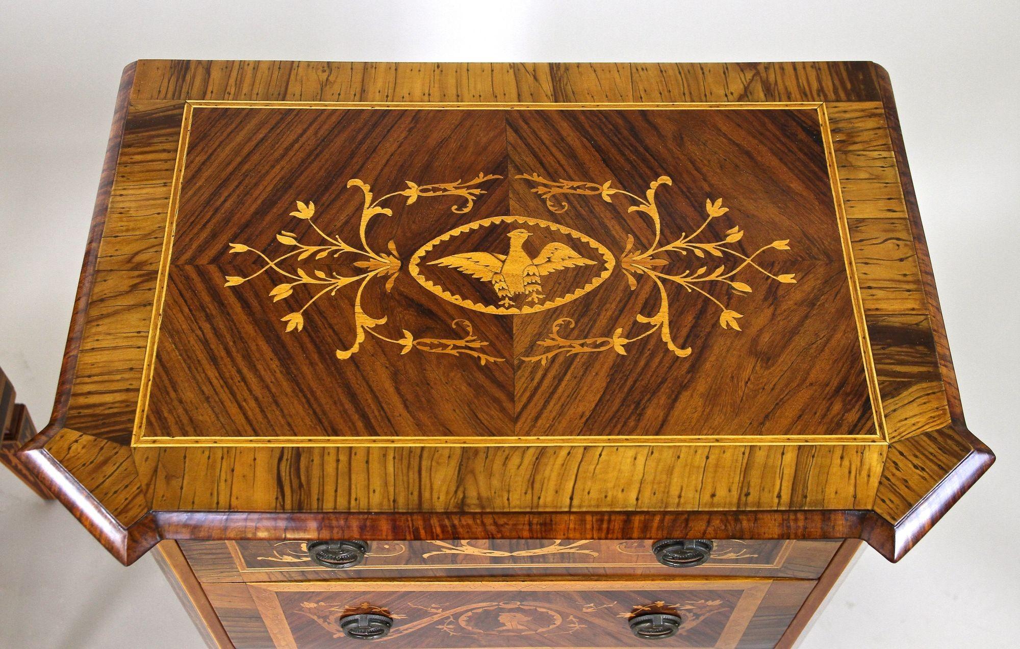 Pair of 20th Century Italian Marquetry Pillar Commodes / Side Tables, Ca. 1930 3
