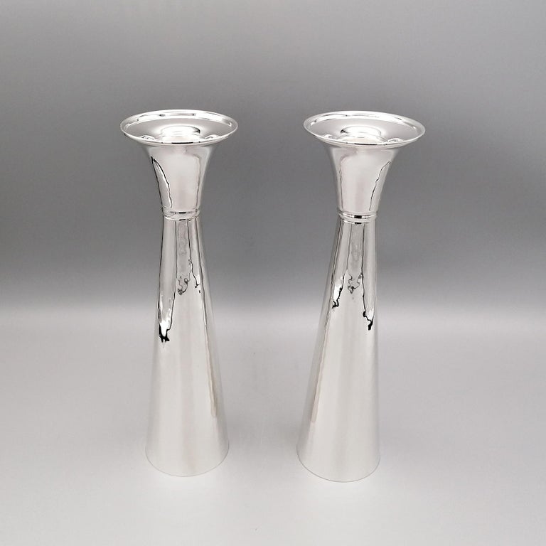 Pair of 20th Century Italian Sterling Silver Champagne Flutes-Vases-Candlesticks In Excellent Condition For Sale In VALENZA, IT